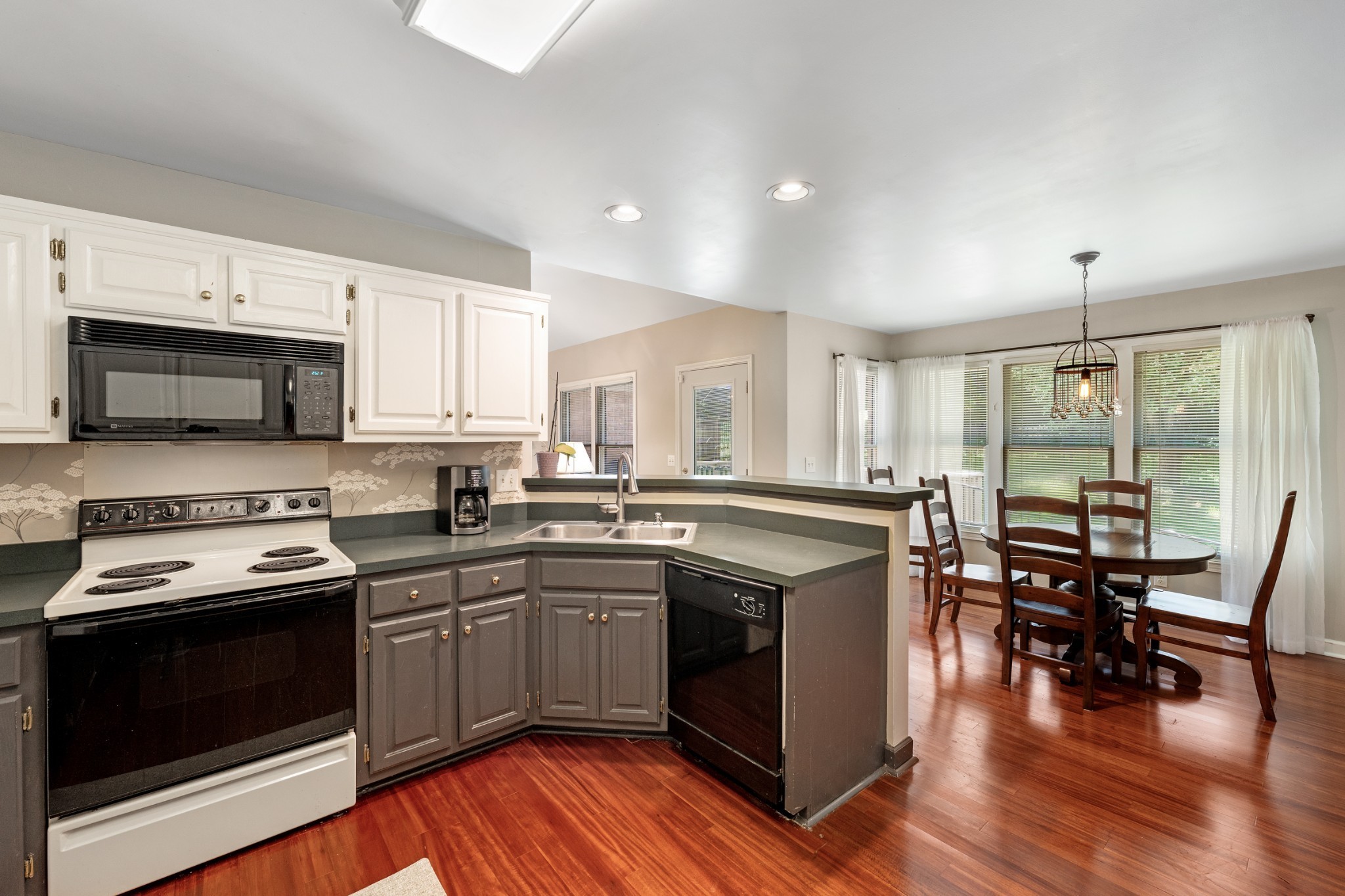 1344 Timber Valley Dr