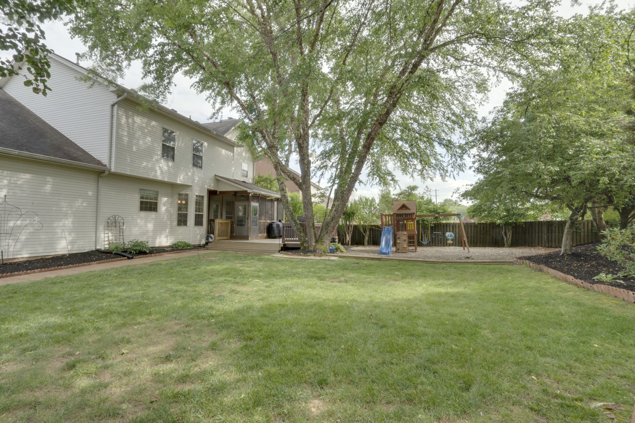 601 Redleaf Ridge Cir