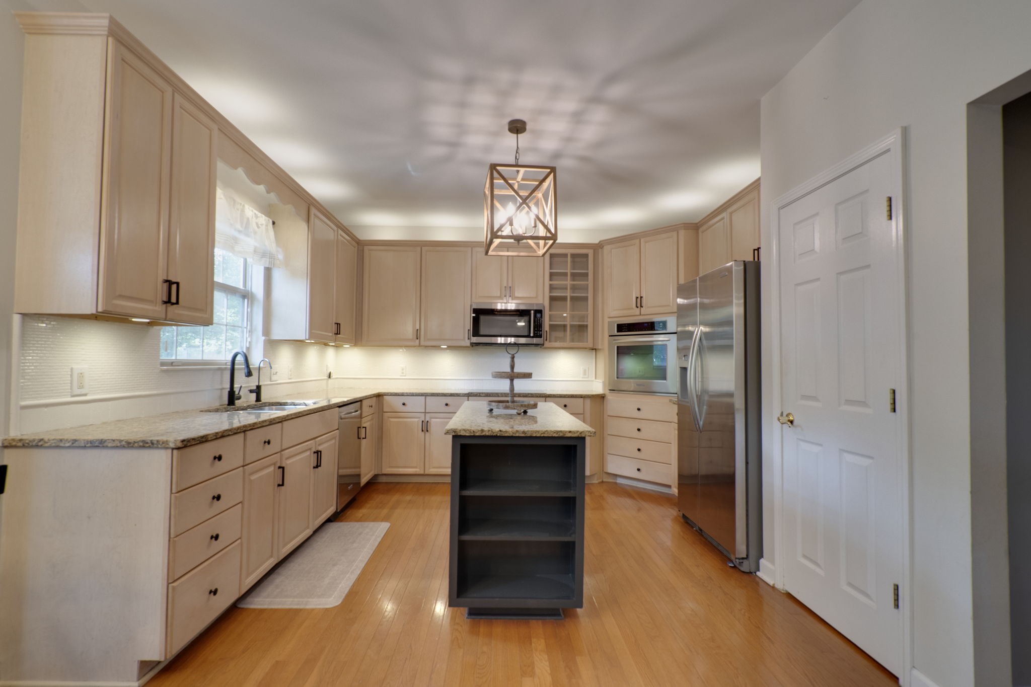 601 Redleaf Ridge Cir