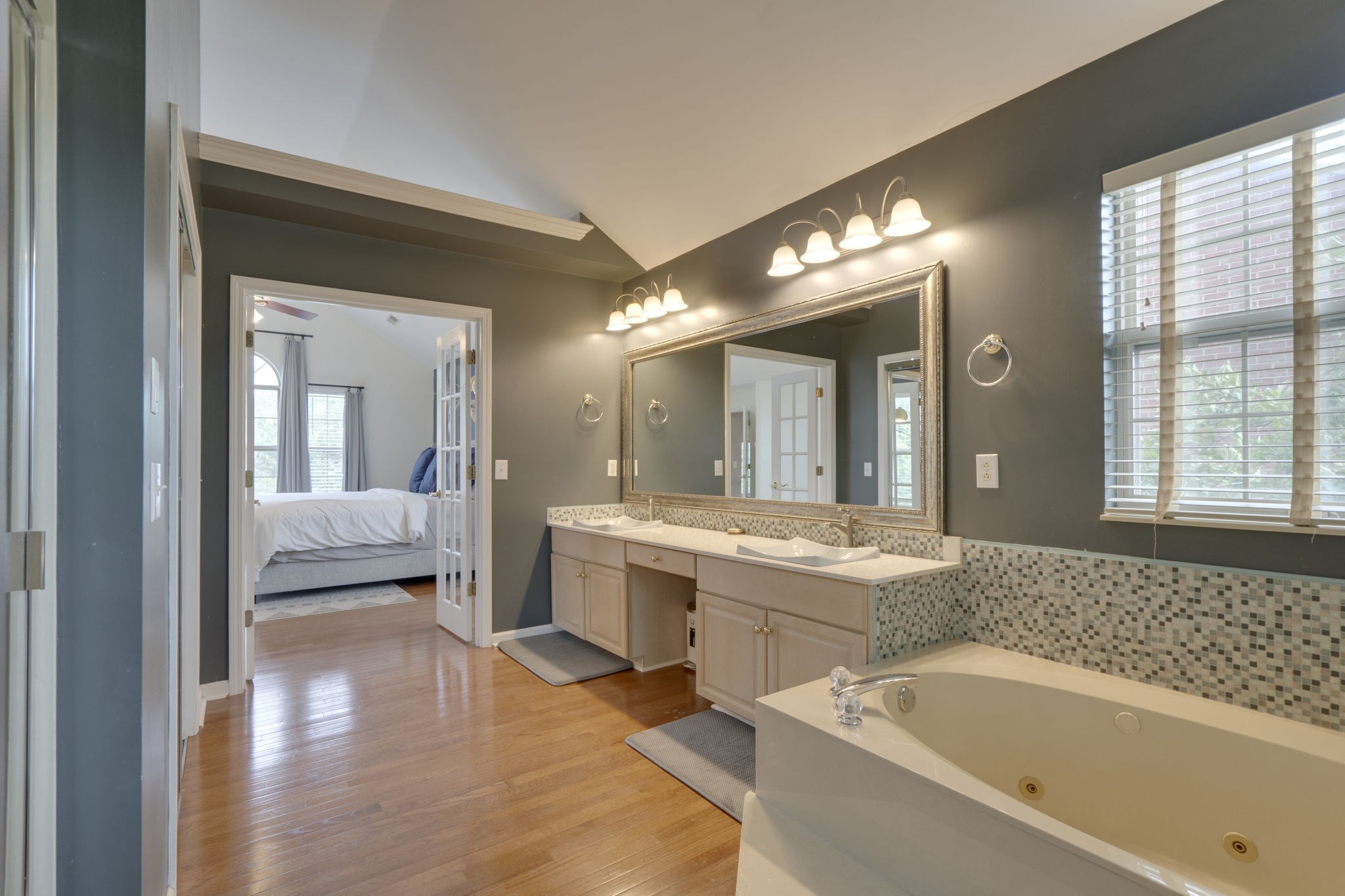 601 Redleaf Ridge Cir