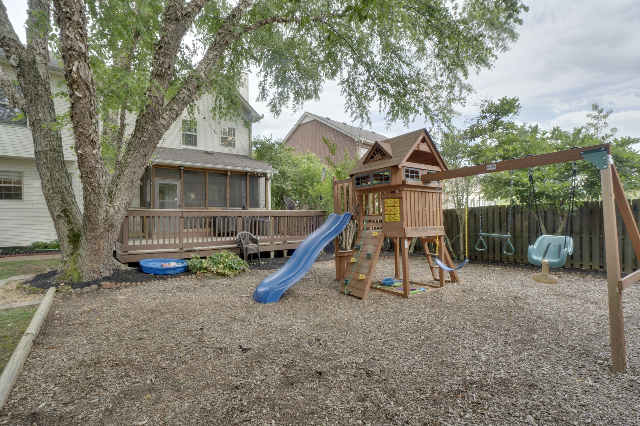 601 Redleaf Ridge Cir