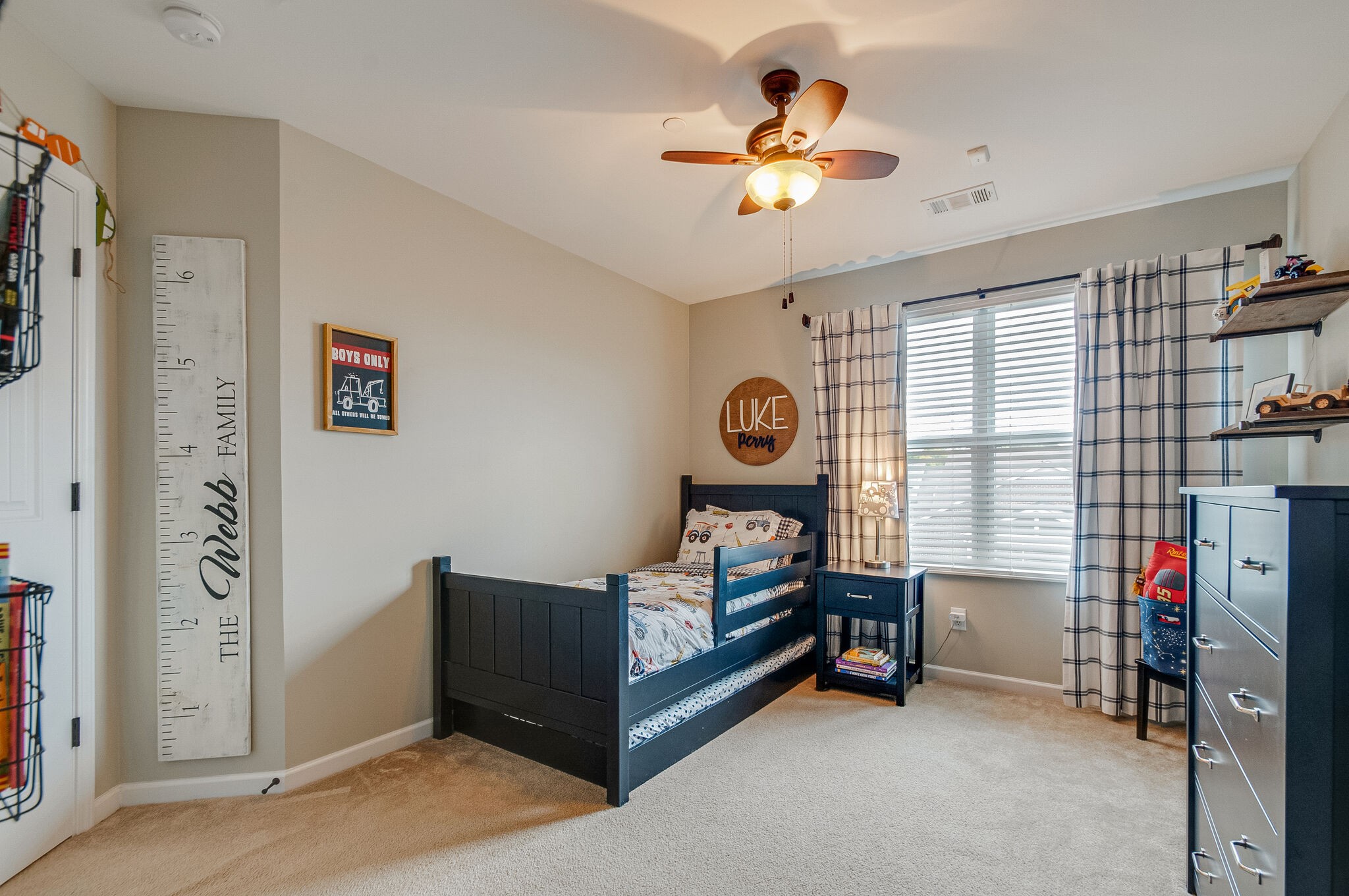 4989 Maxwell Landing Dr