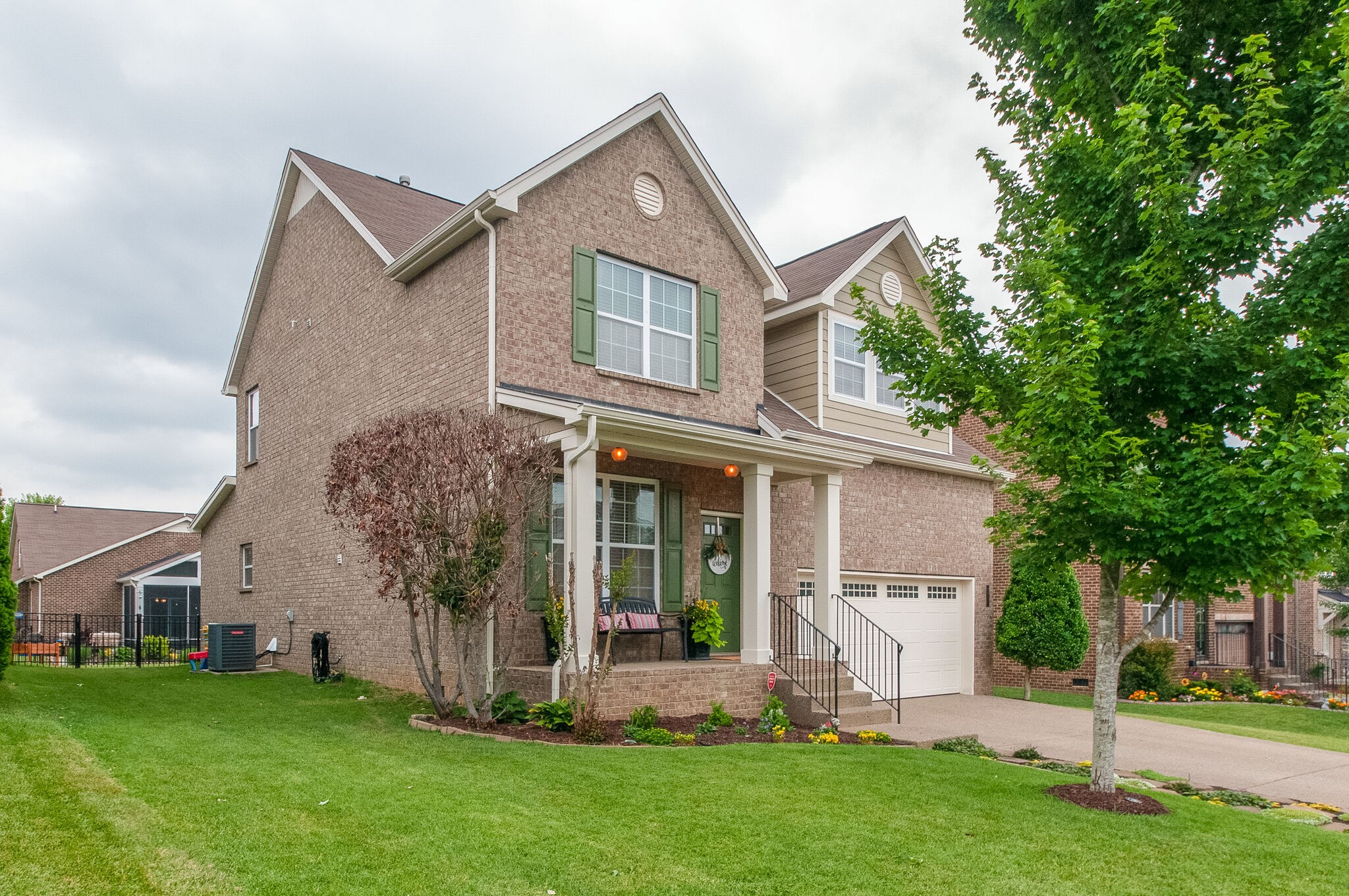 4989 Maxwell Landing Dr