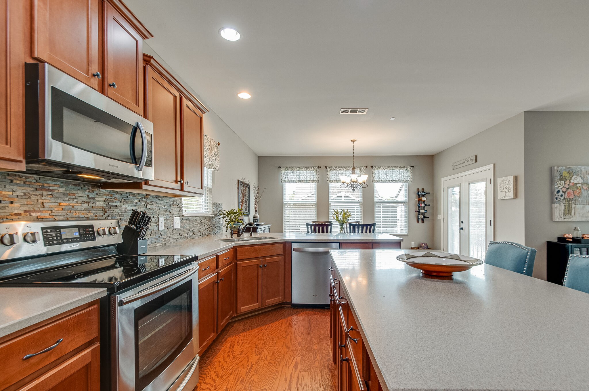 4989 Maxwell Landing Dr
