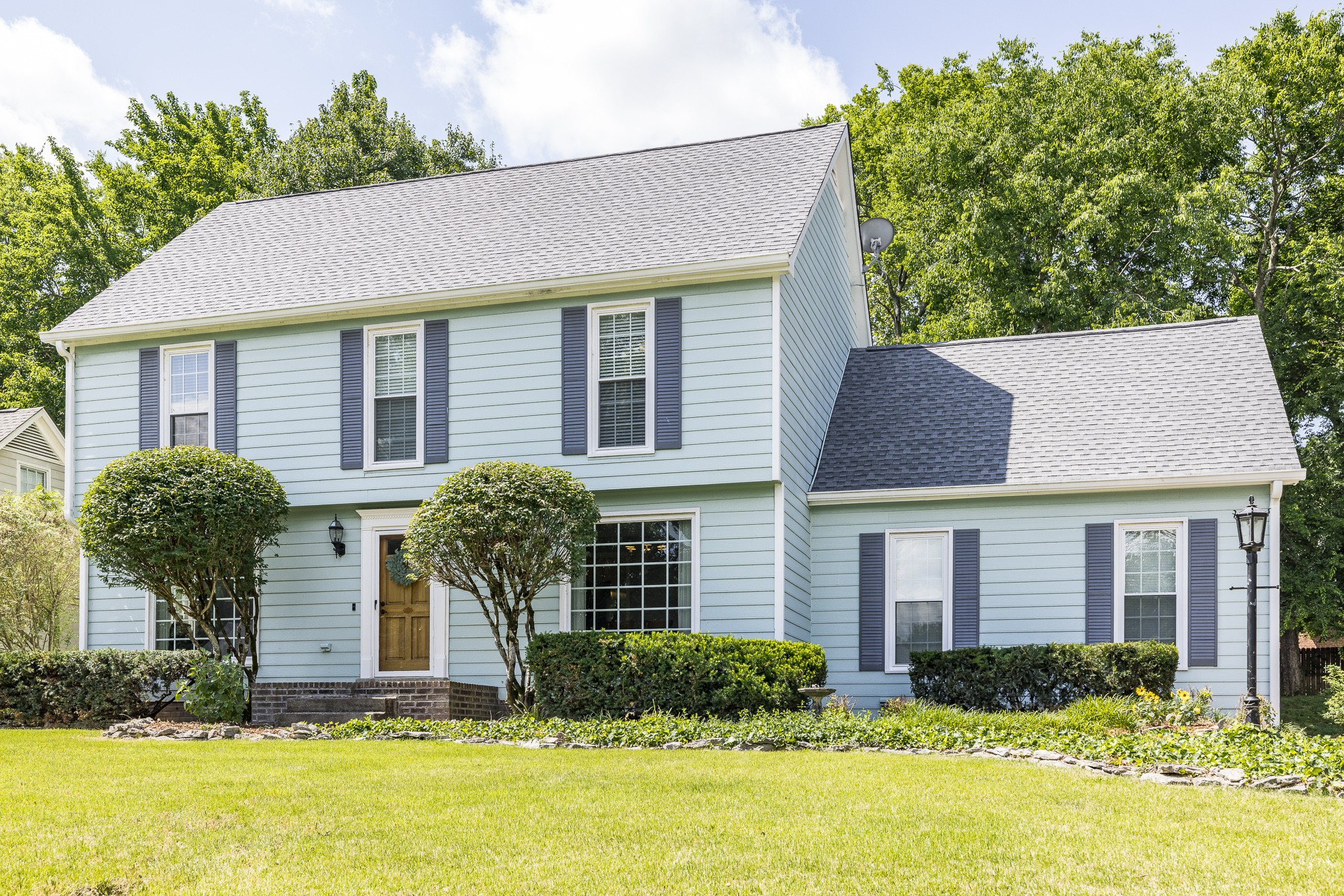 1149 Hunters Chase Dr