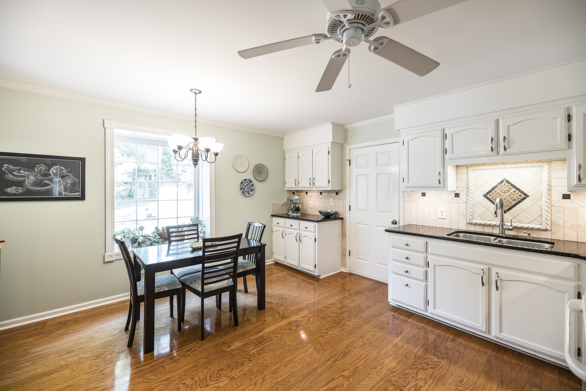 1149 Hunters Chase Dr