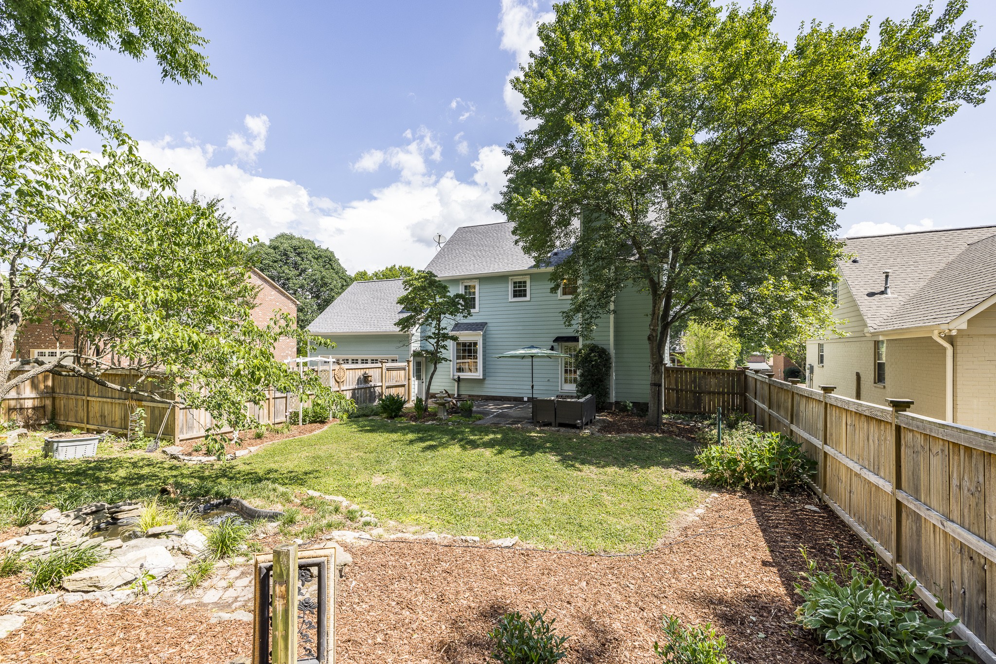 1149 Hunters Chase Dr