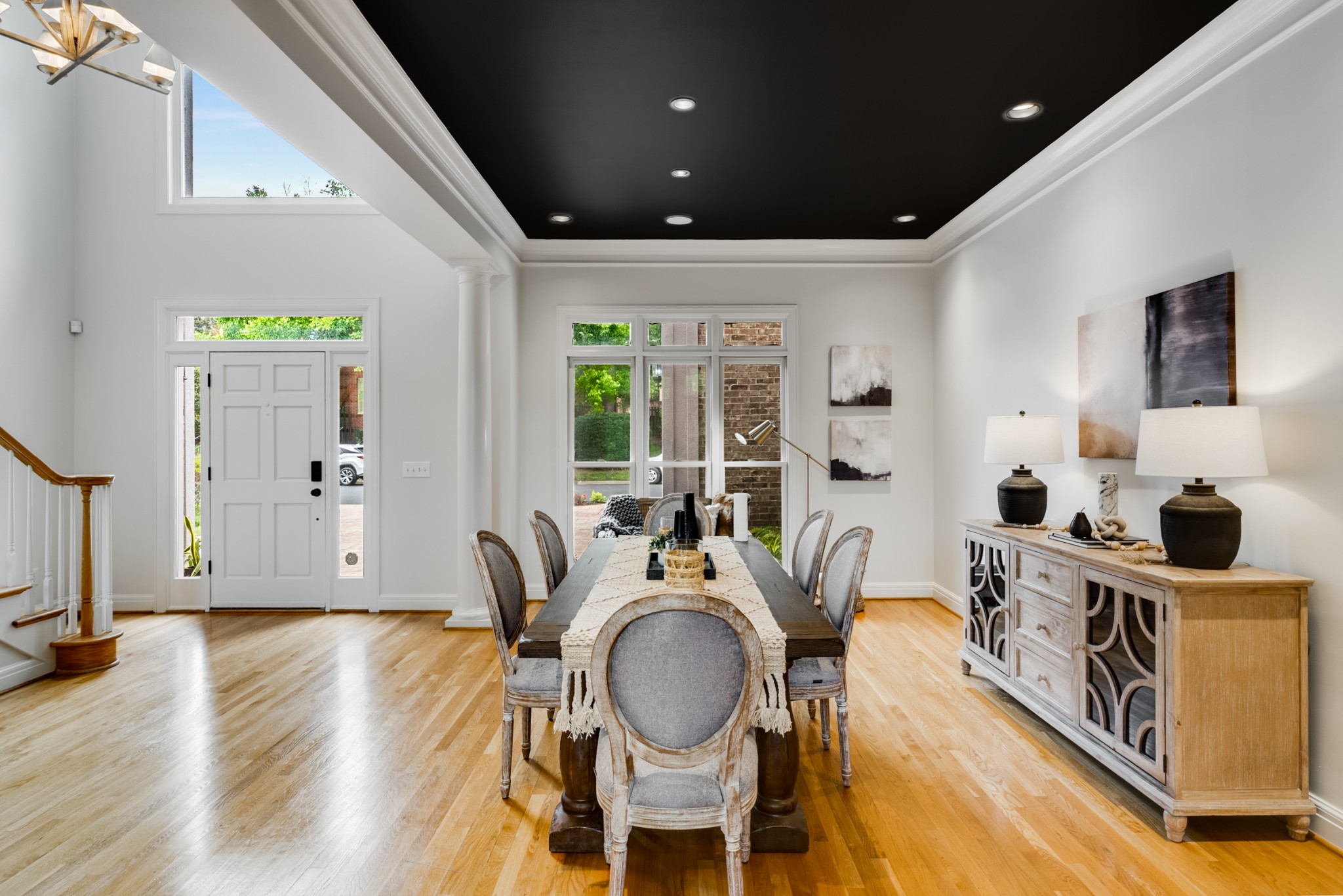 316 Whitworth Way