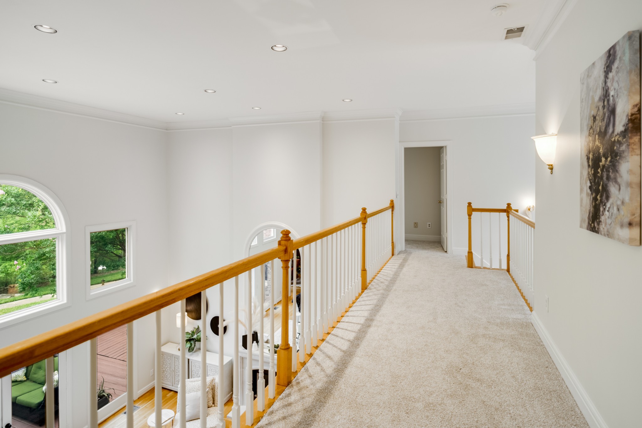 316 Whitworth Way
