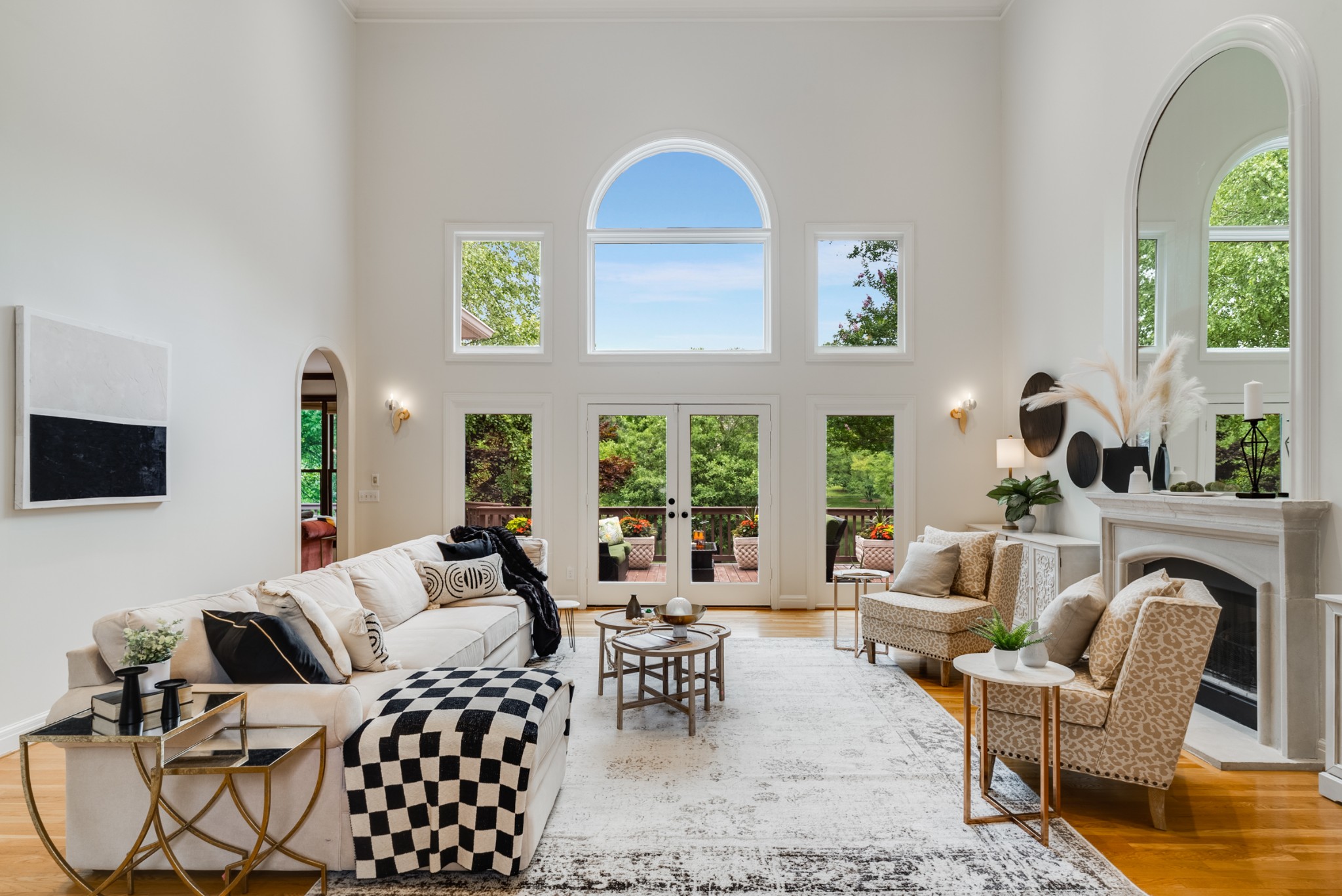 316 Whitworth Way