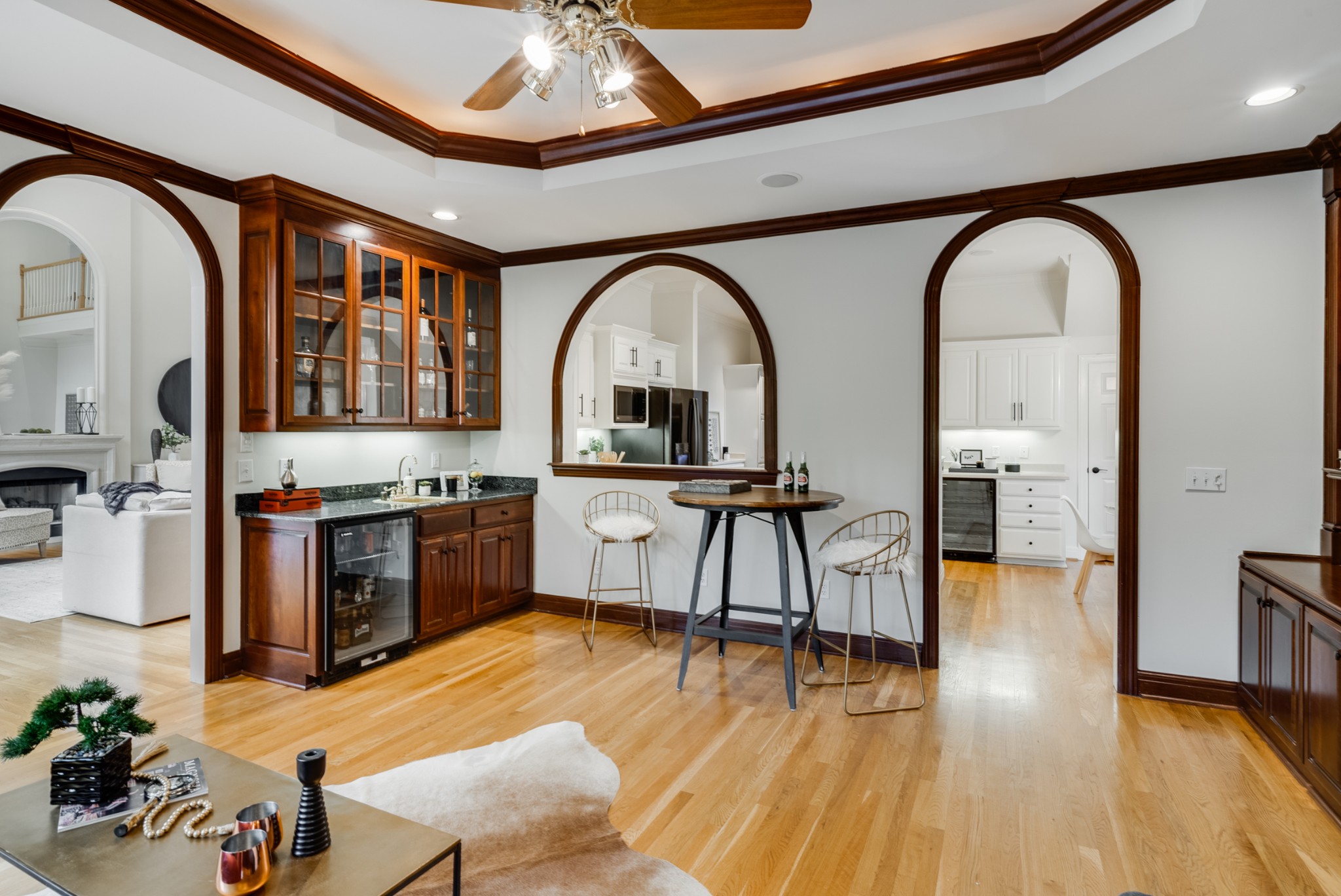 316 Whitworth Way