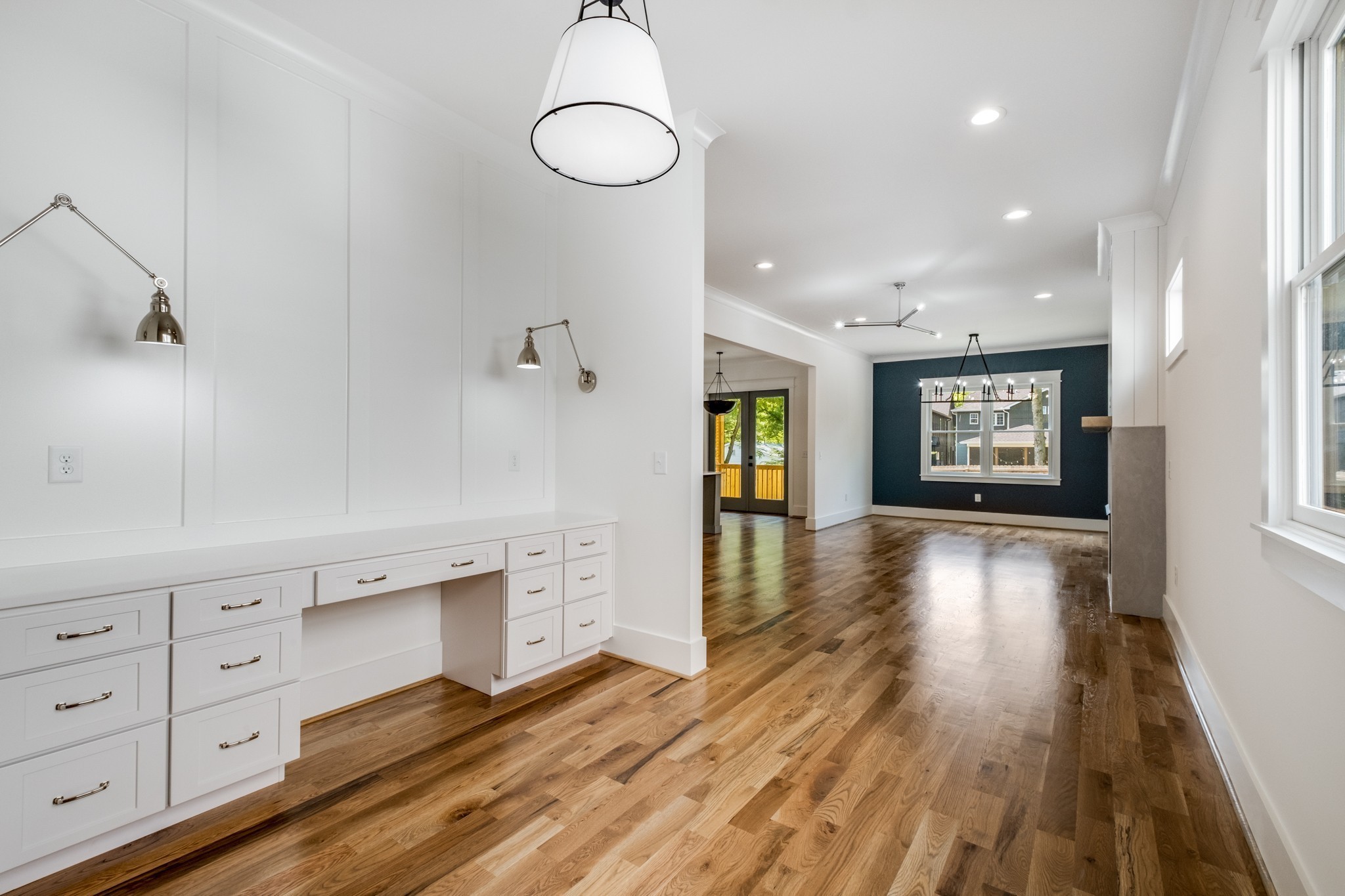 939 Woodmont Blvd