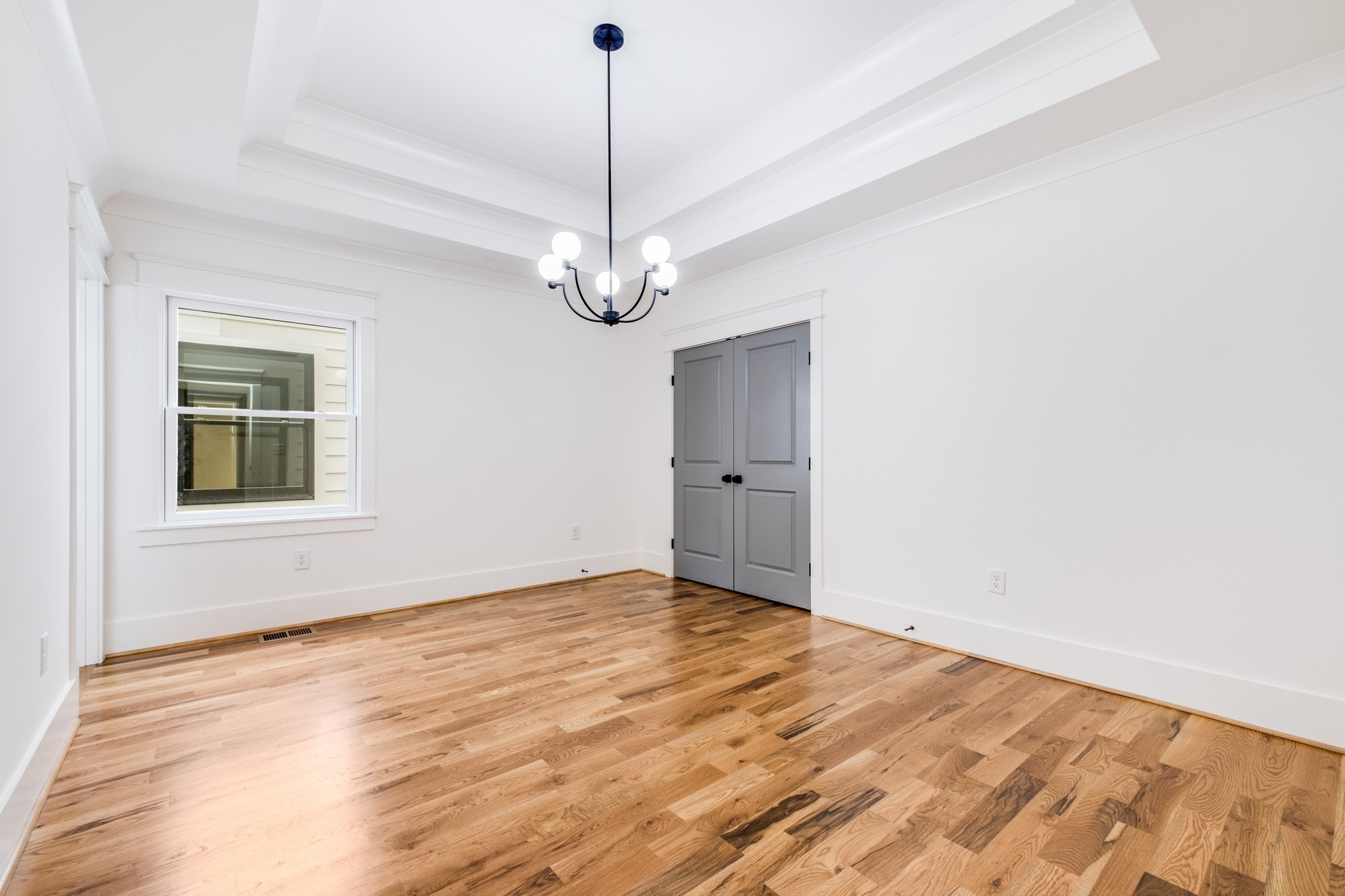 939 Woodmont Blvd