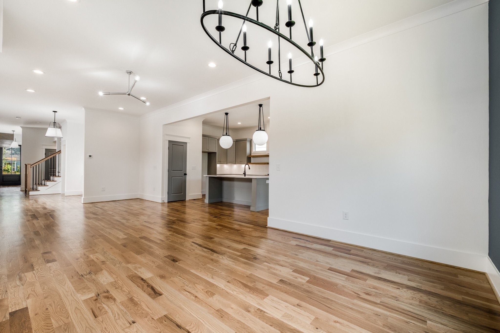 939 Woodmont Blvd