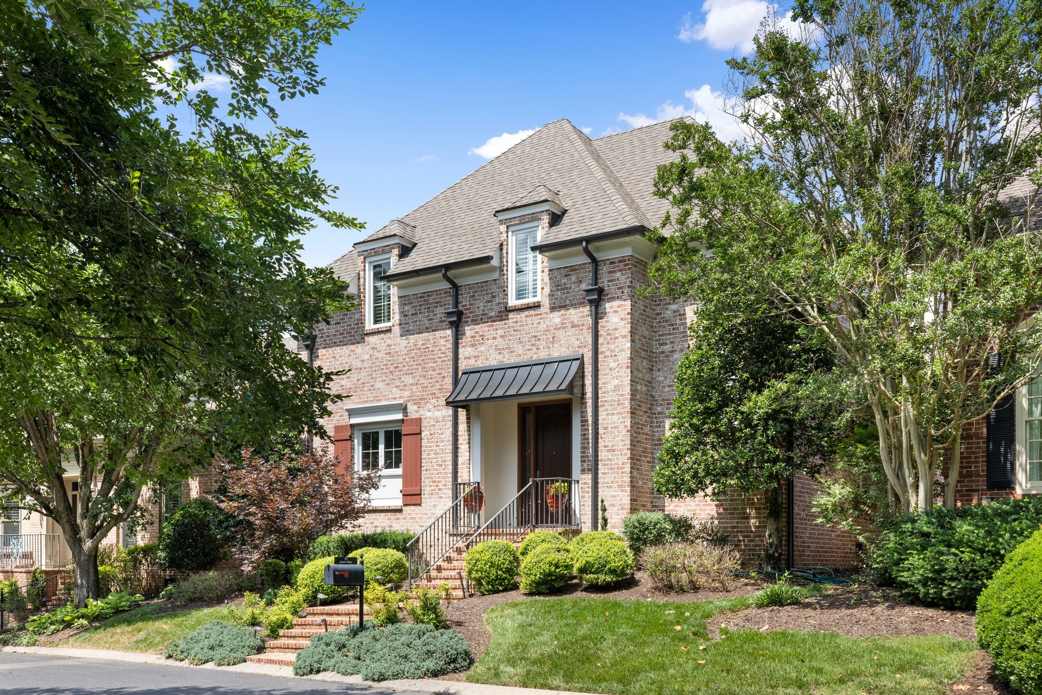 53 Green View