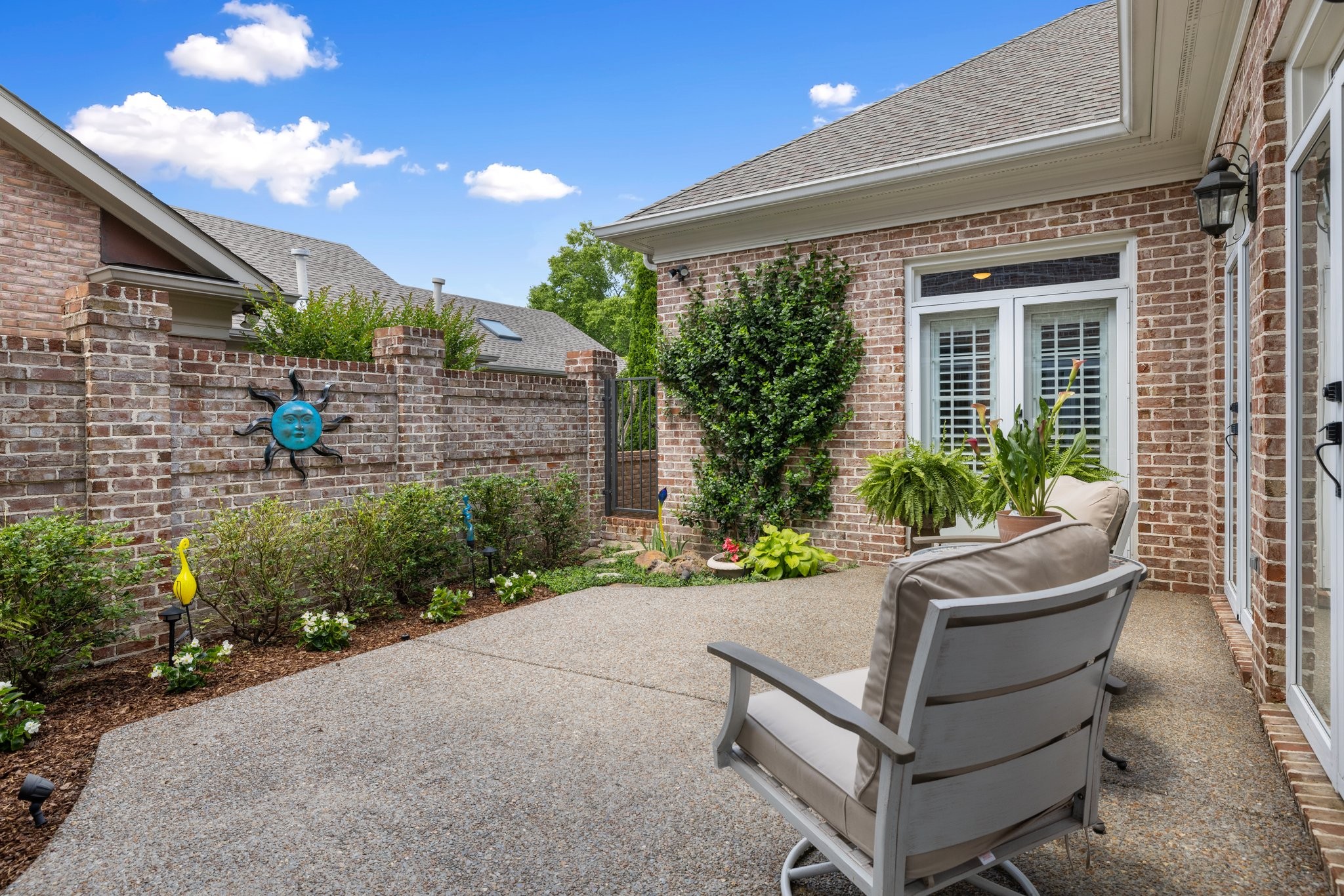 53 Green View
