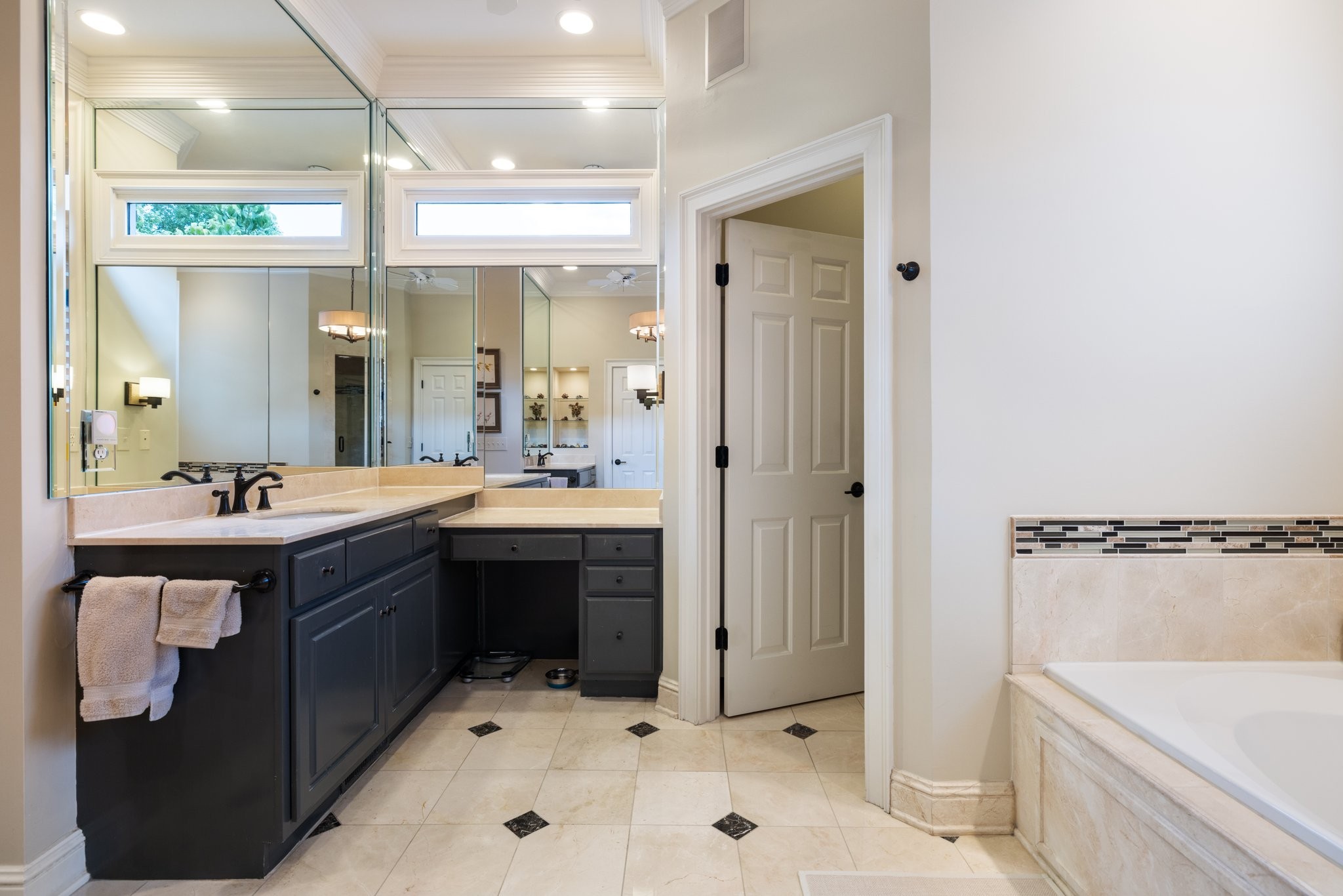 53 Green View