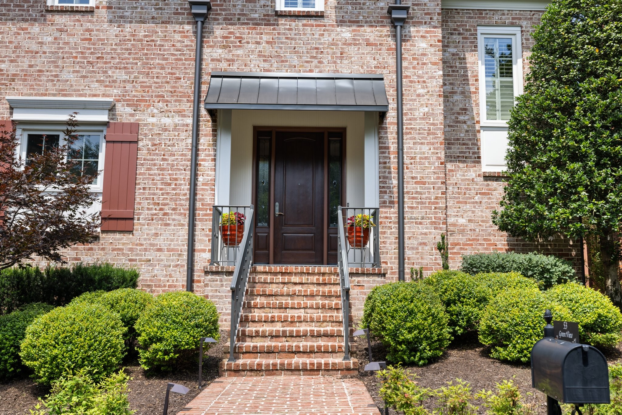 53 Green View