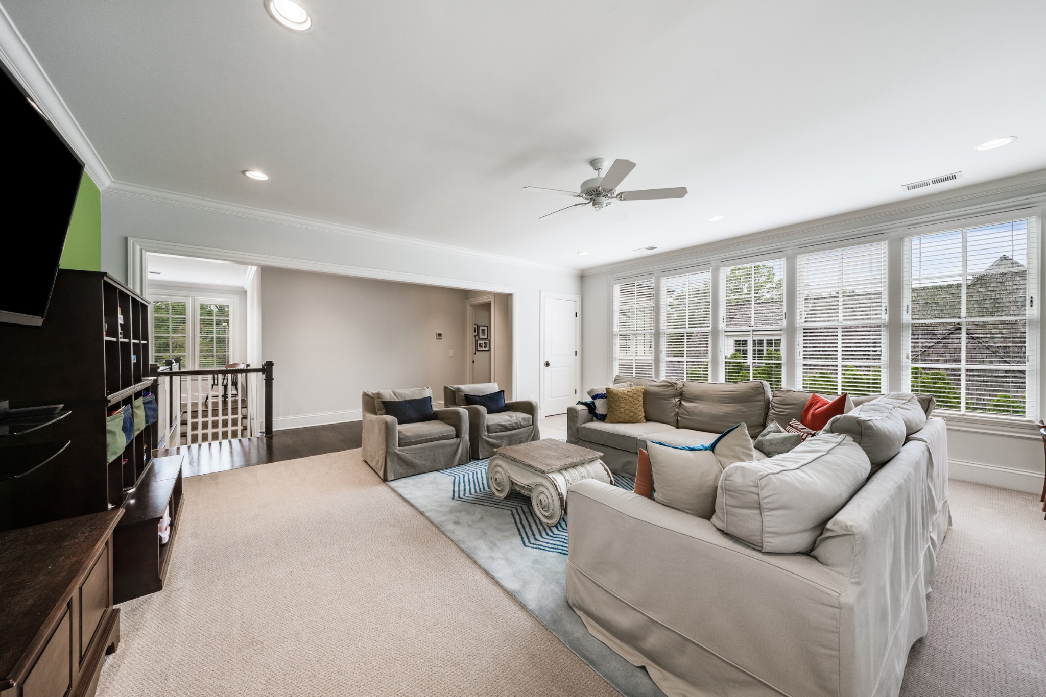 120 Taggart Ave