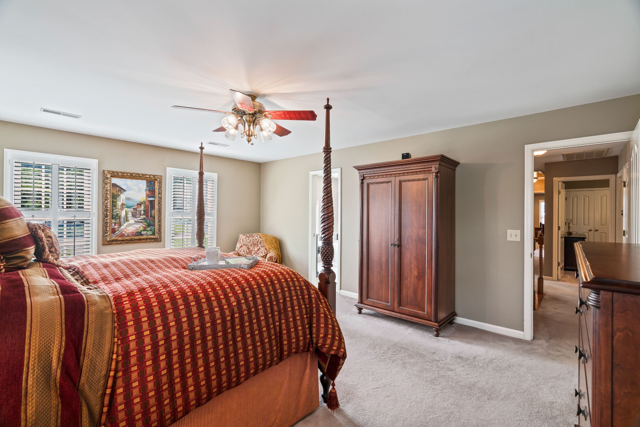 5320 Heatherwood Dr