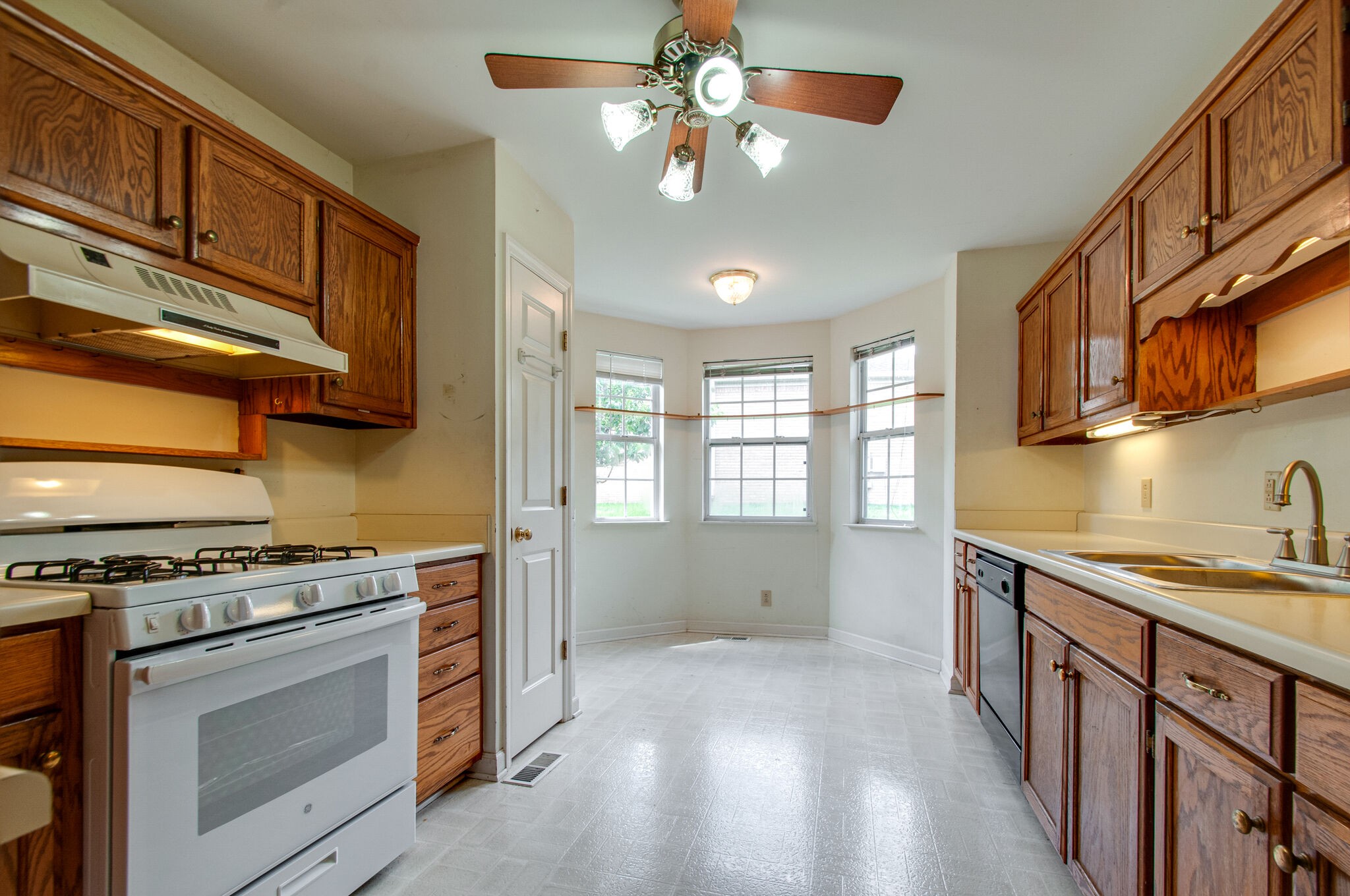 7804 Harpeth View Dr