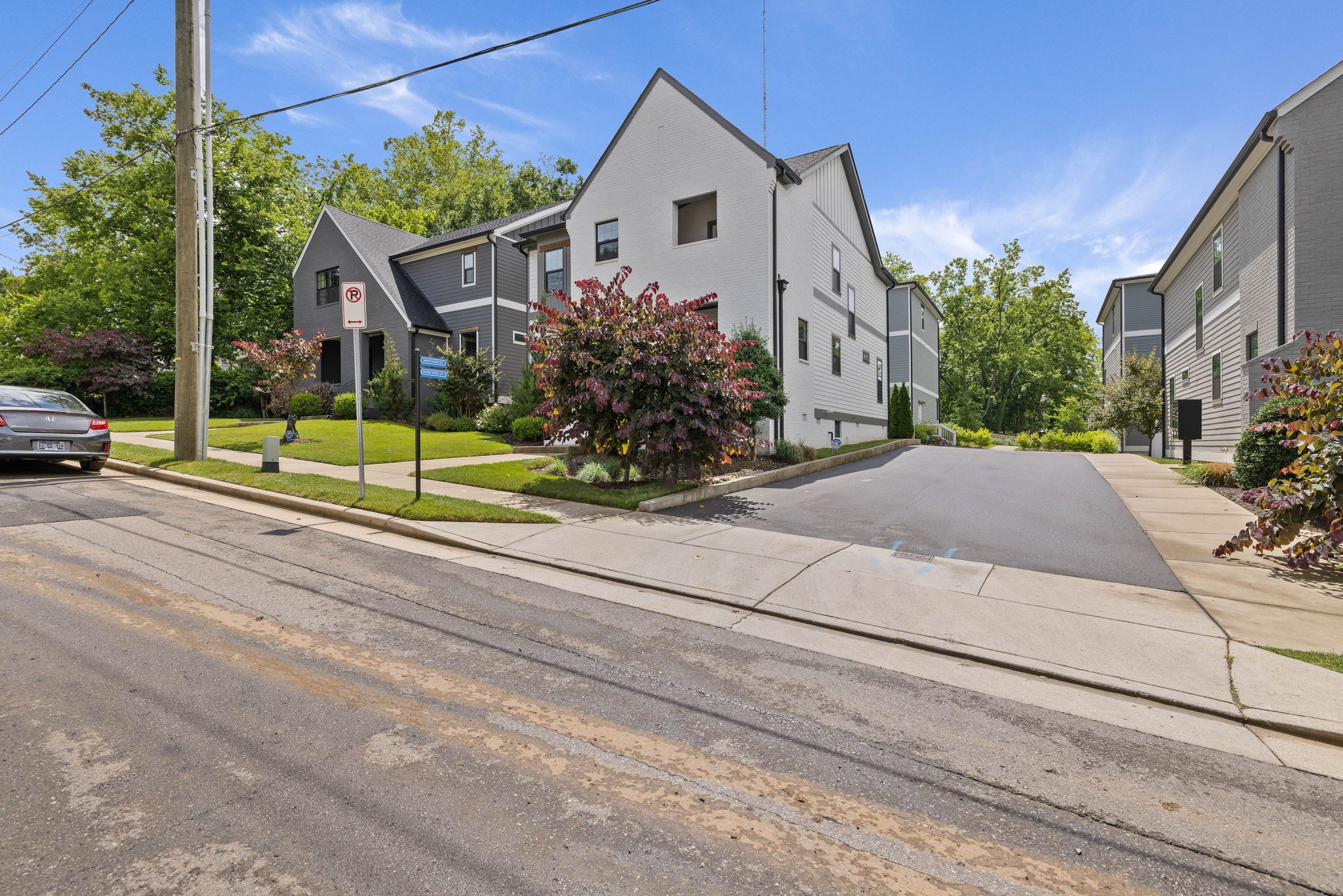 107B Oceola Ave