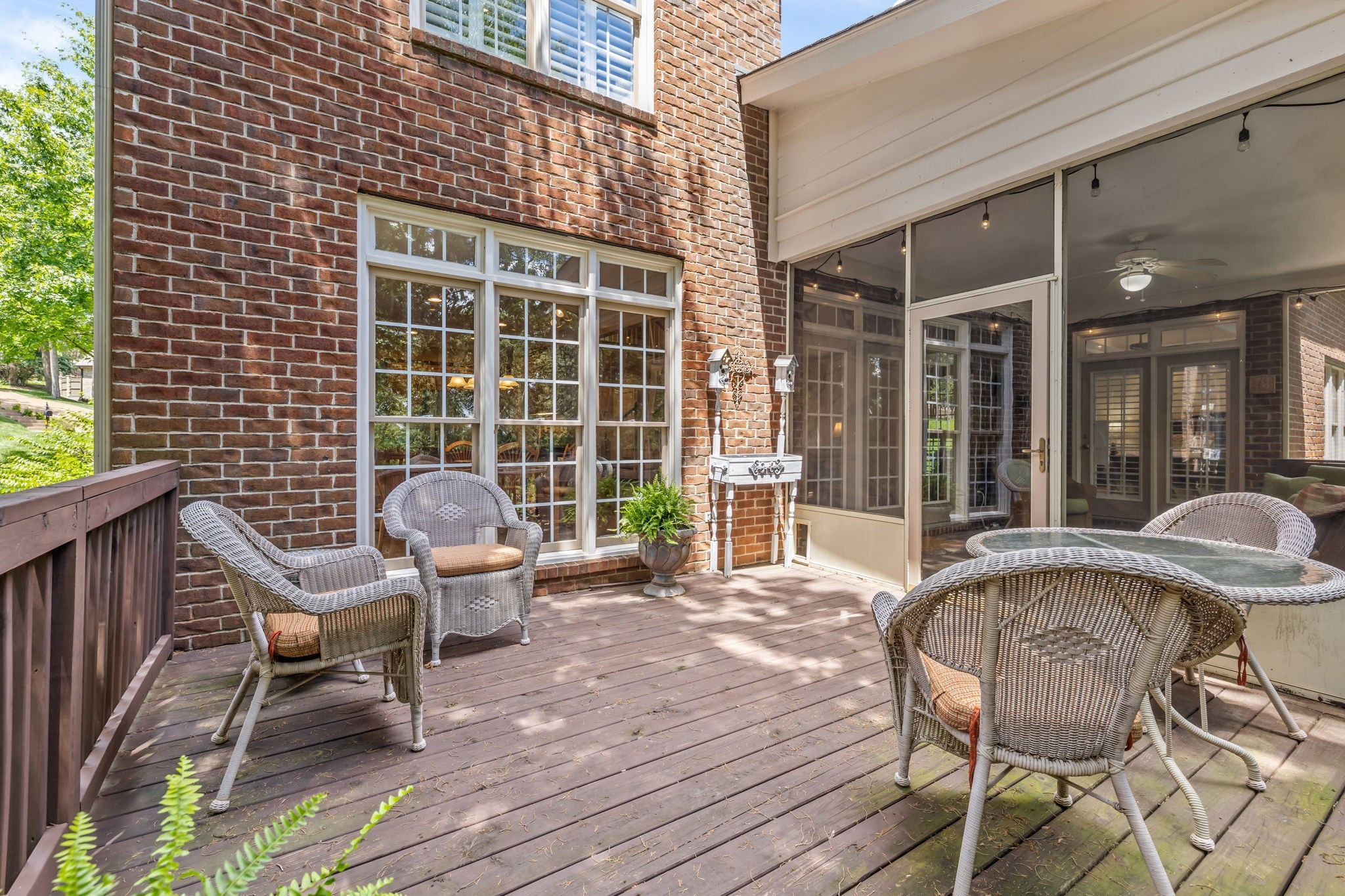 301 Rothwell Pl