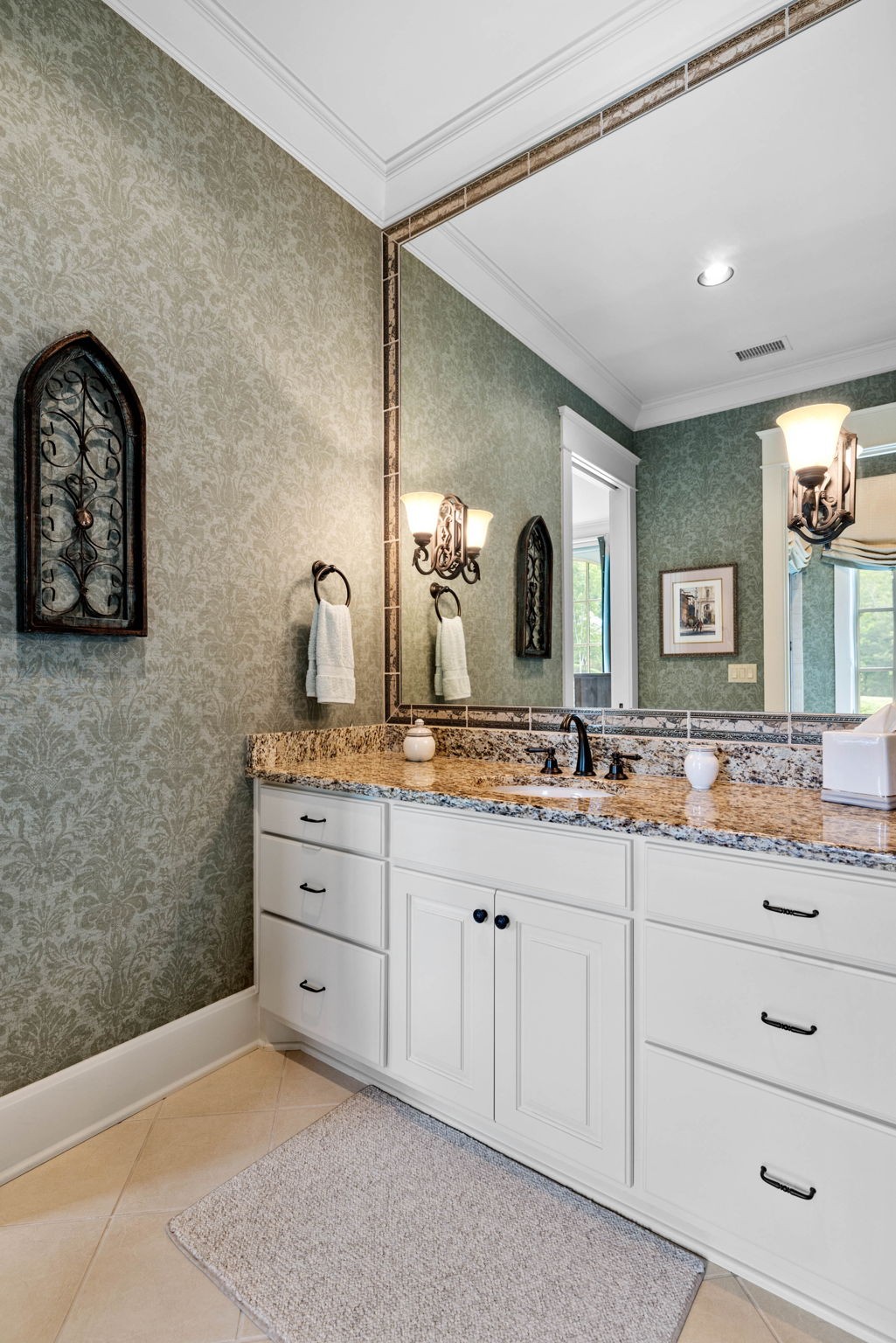 140 Steeplechase Ln