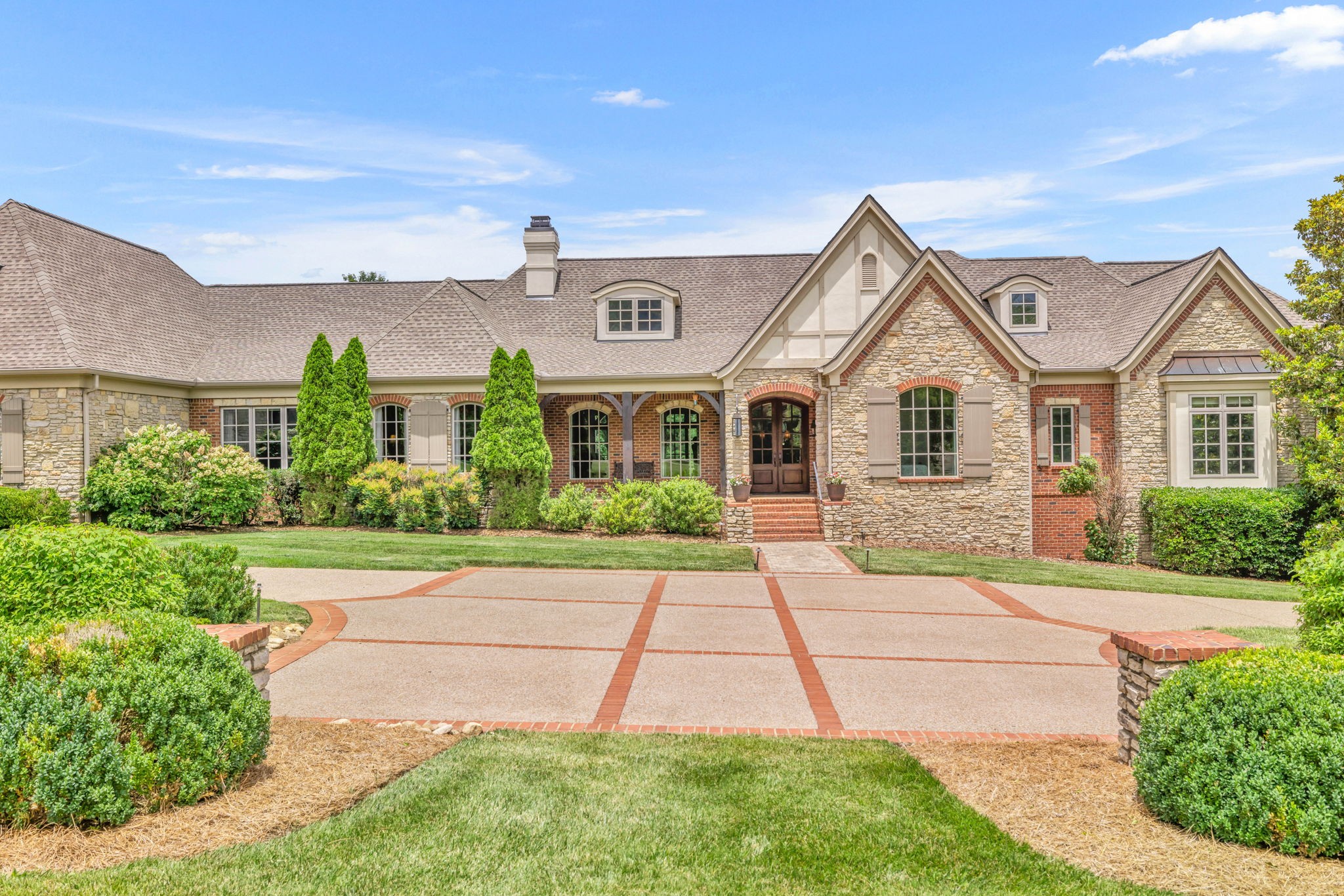 140 Steeplechase Ln