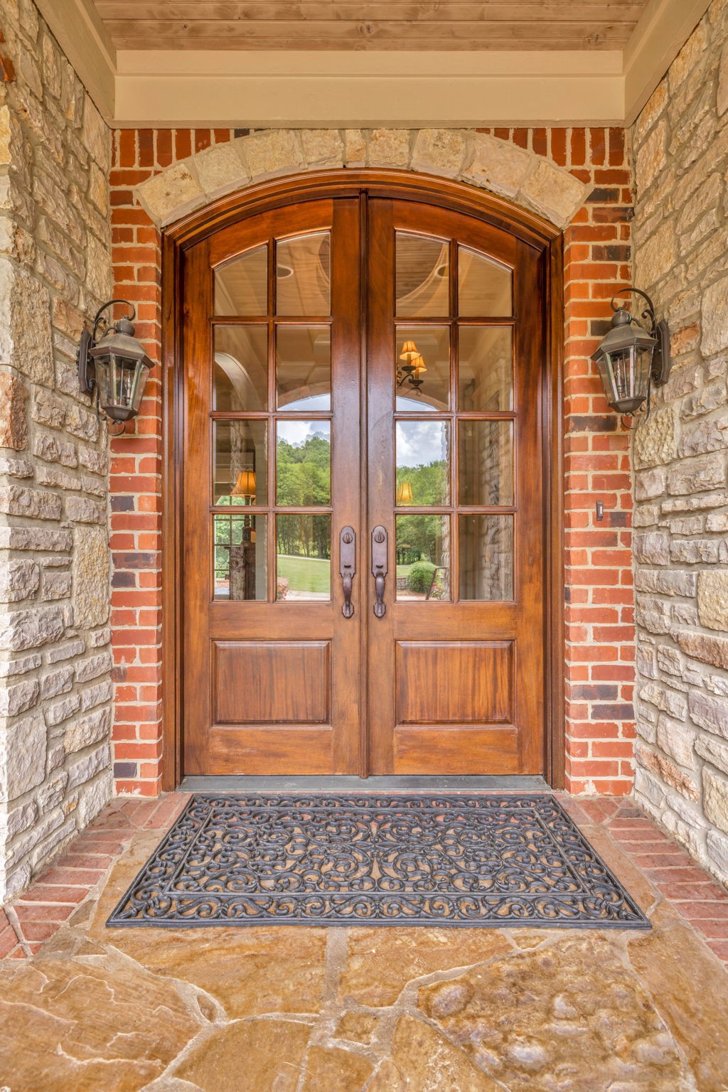 140 Steeplechase Ln