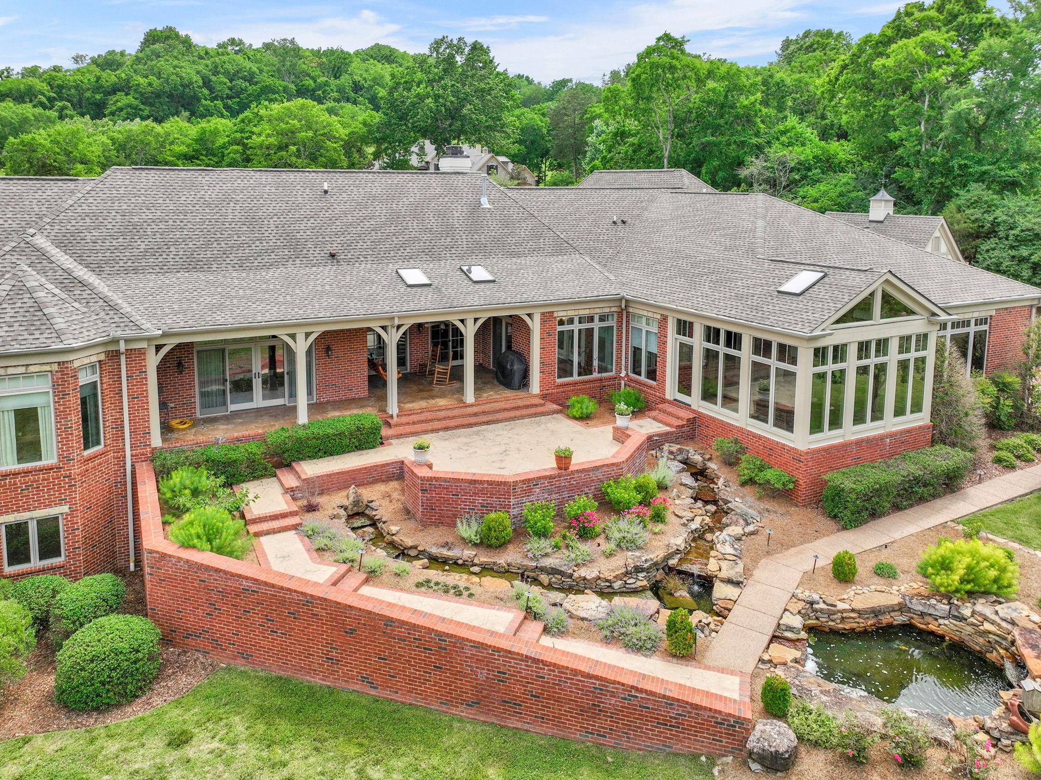 140 Steeplechase Ln