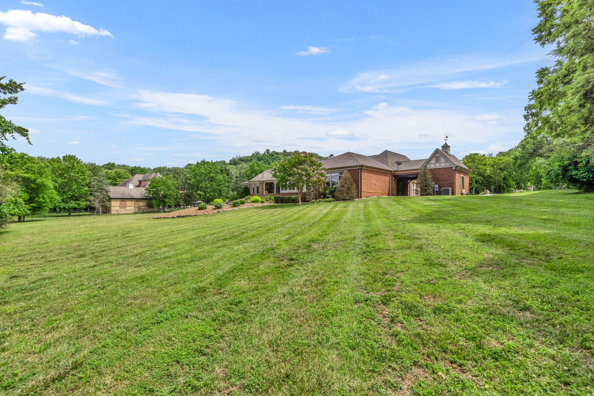 140 Steeplechase Ln