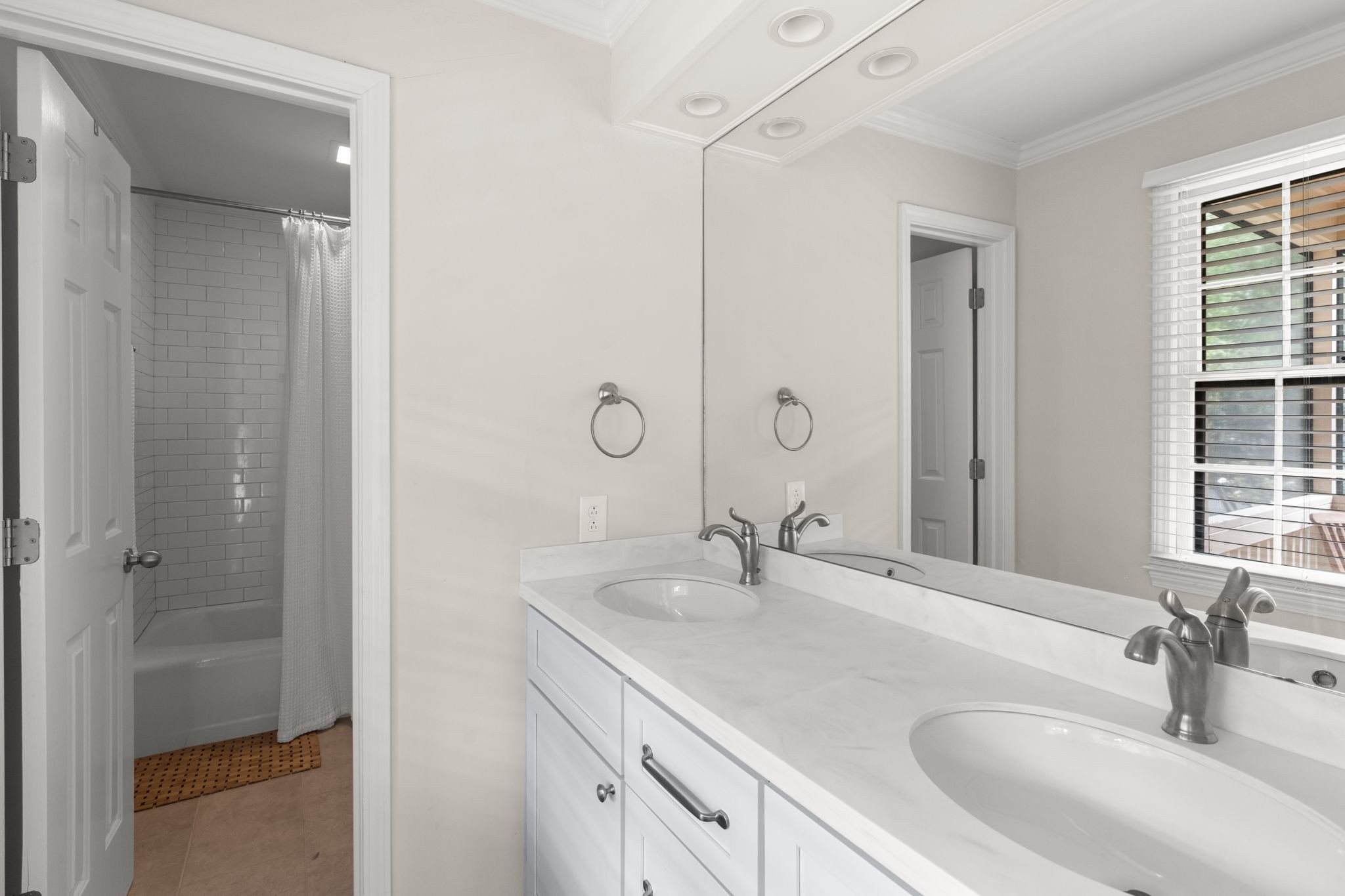 401 Bowling Ave Unit: 79
