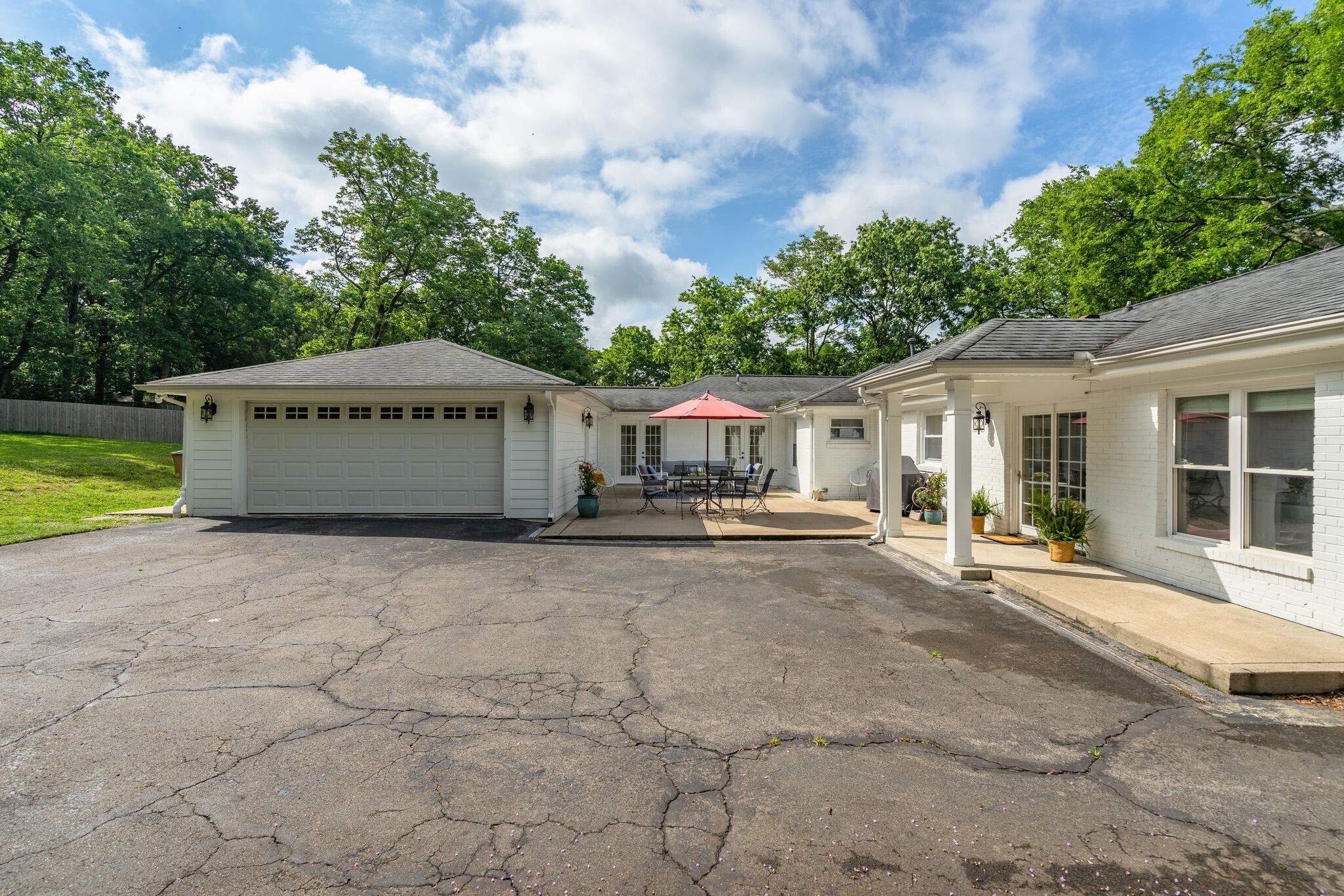 734 Bresslyn Rd