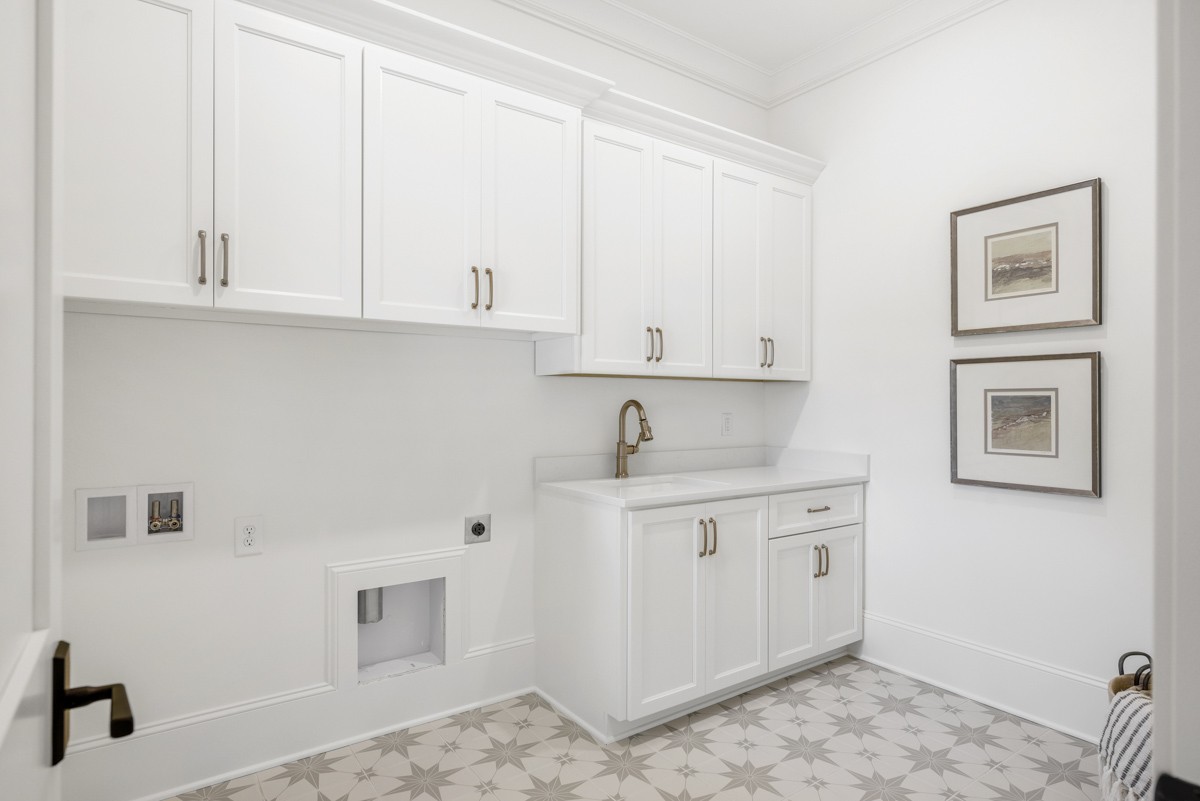 1625 Rosebrooke Dr