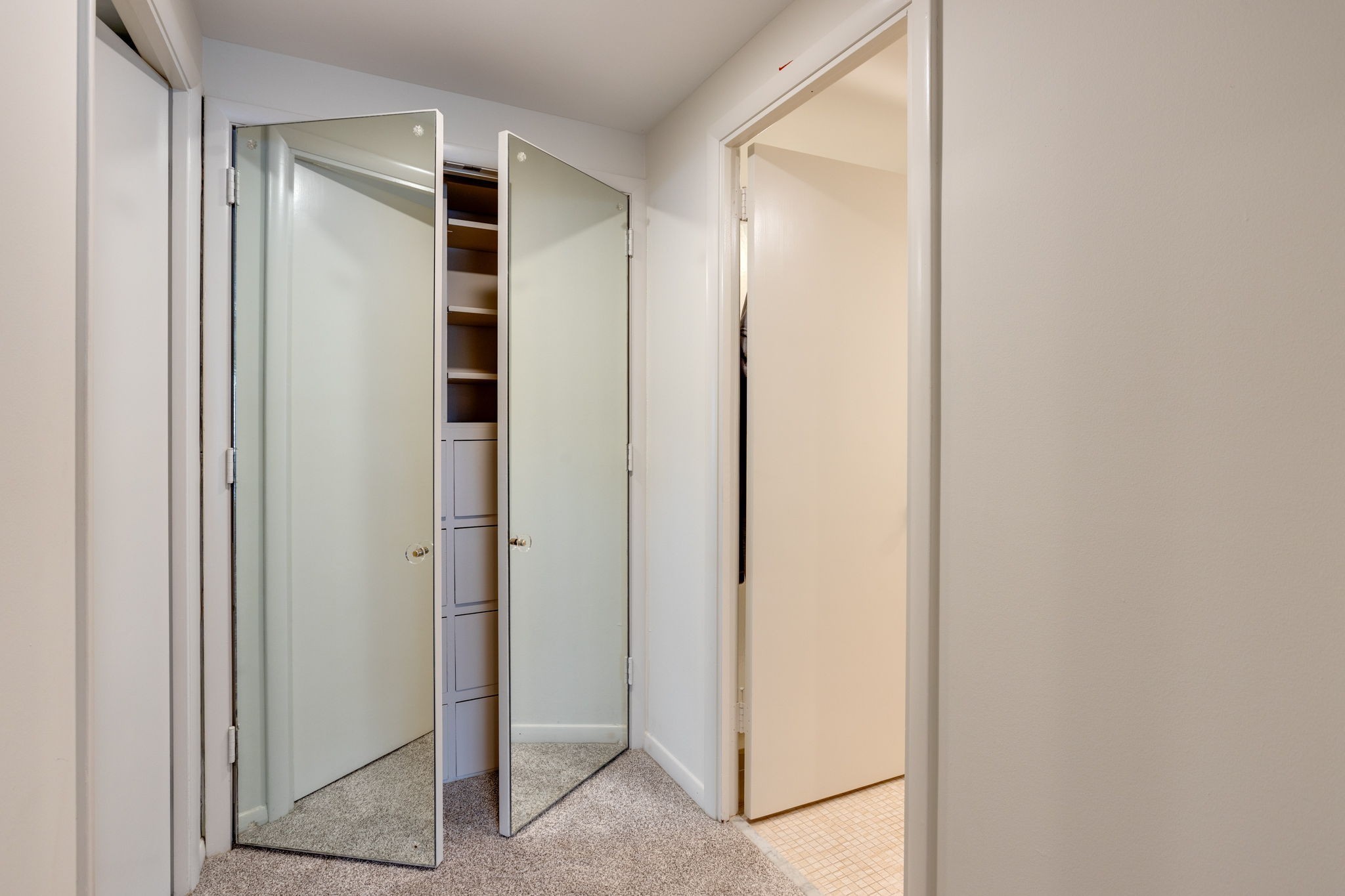 4200 West End Avenue Unit: 302