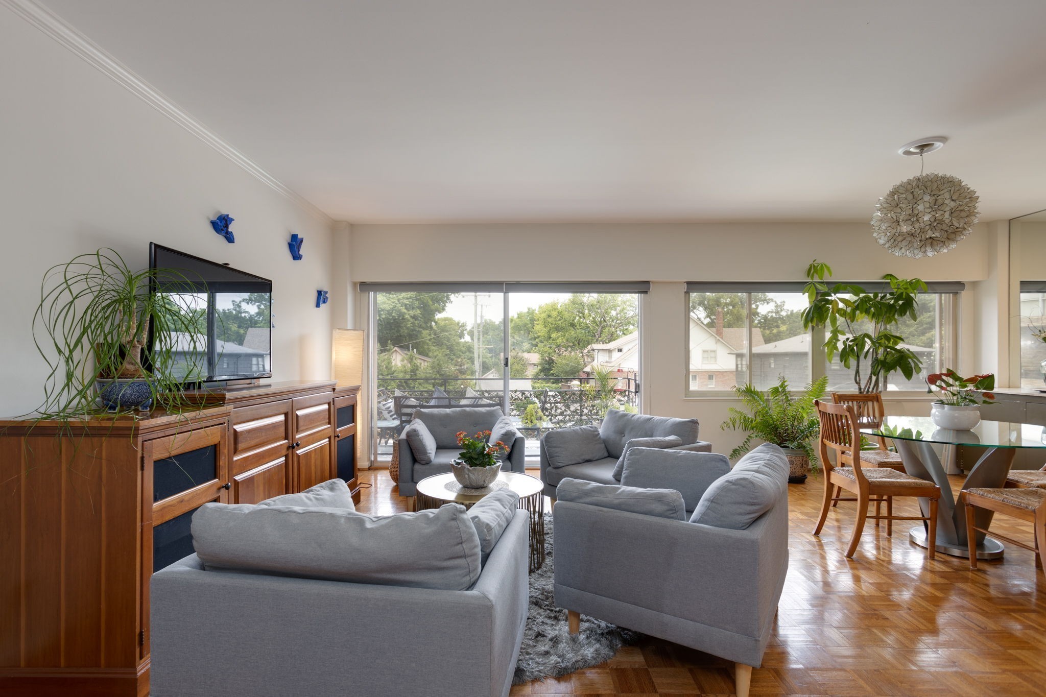 4200 West End Avenue Unit: 302