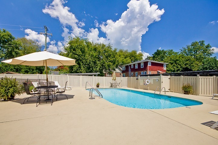 4200 West End Avenue Unit: 302