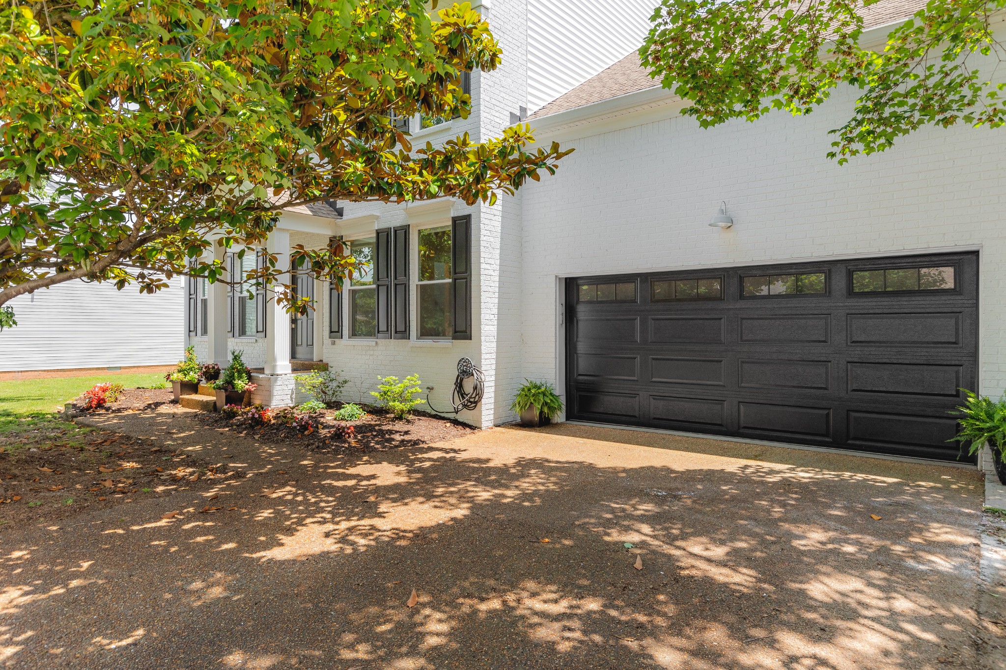 105 Blossom Ct