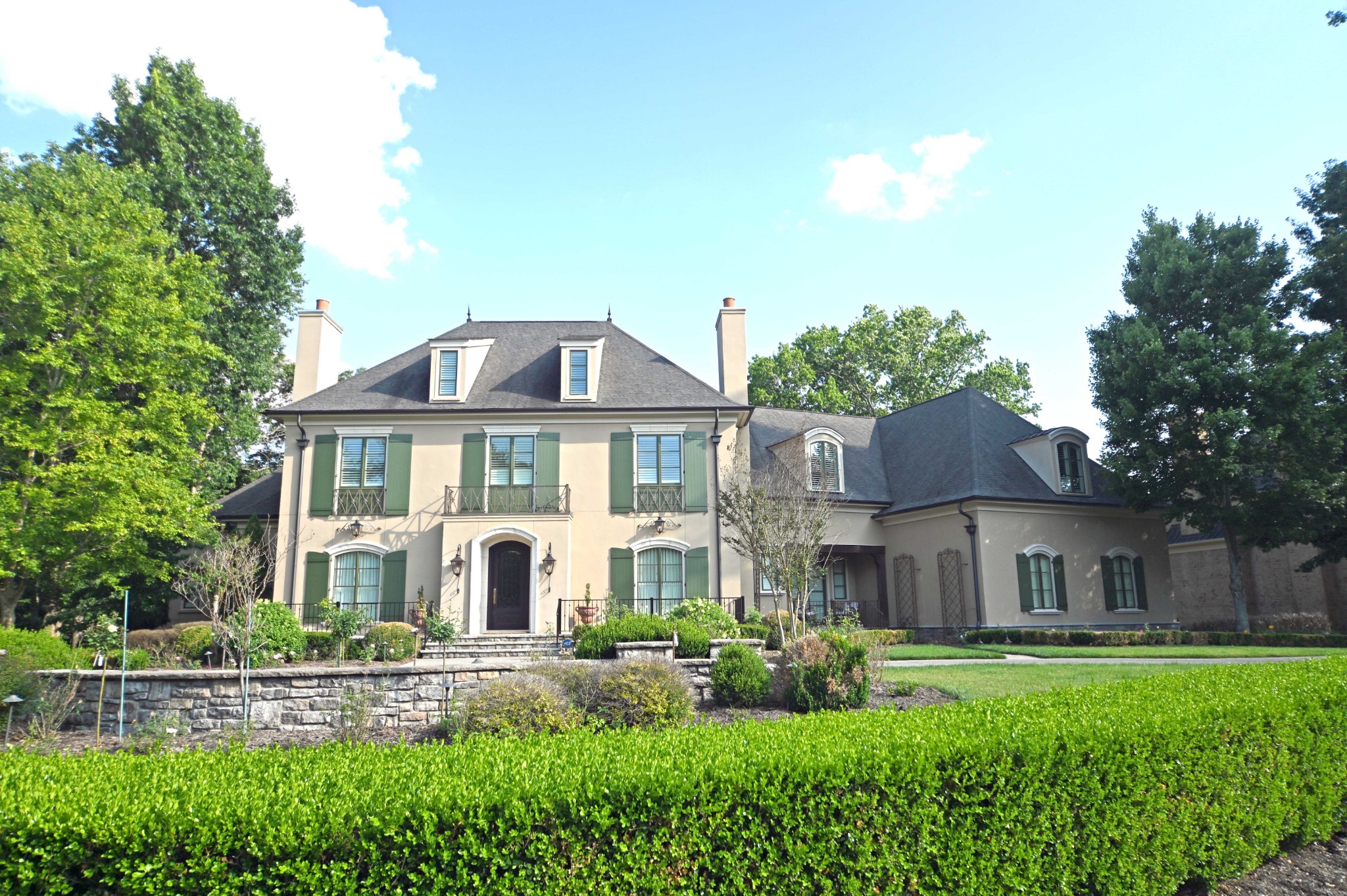 1801 Waterstone Ct