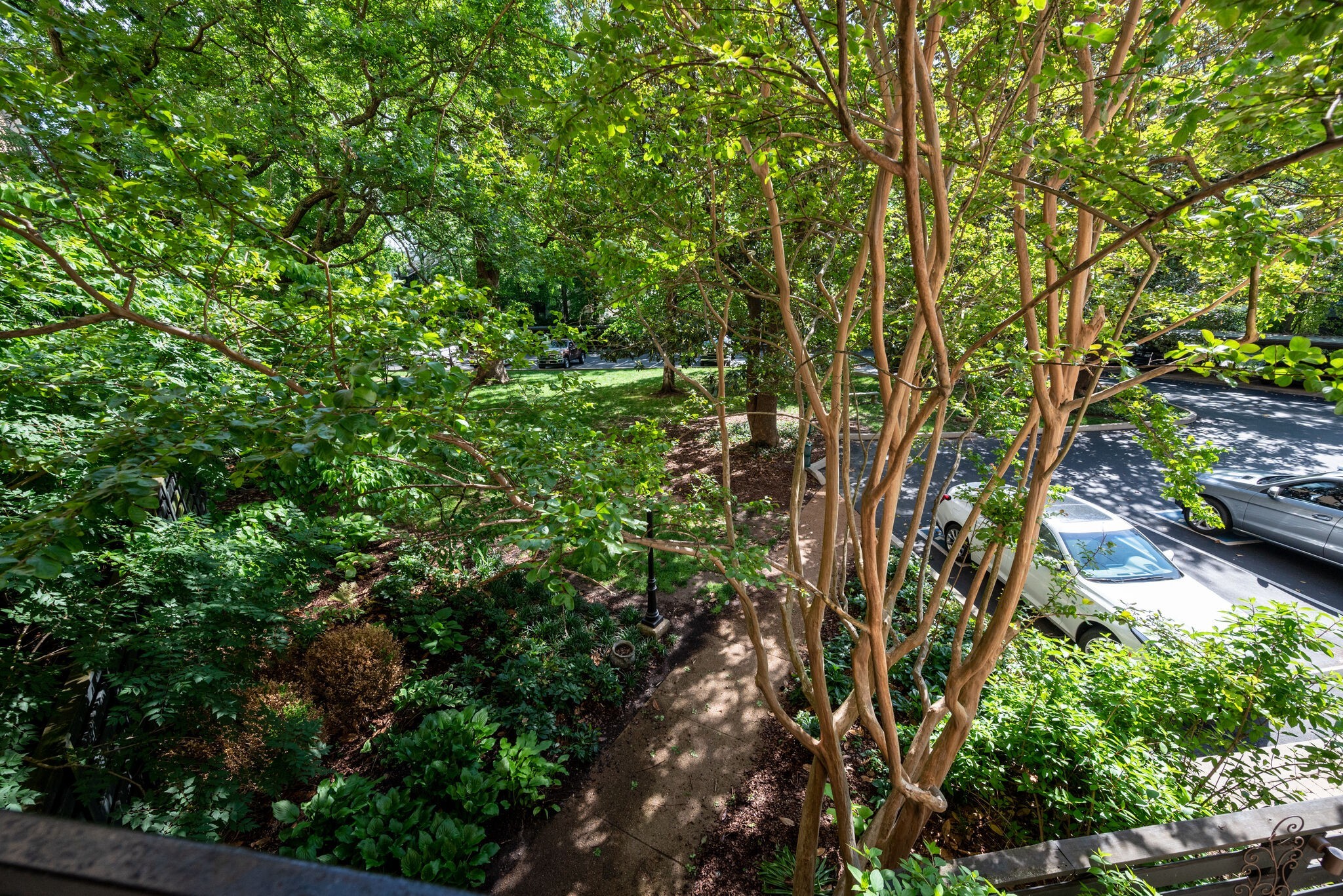 4215 Harding Pike Unit: 211