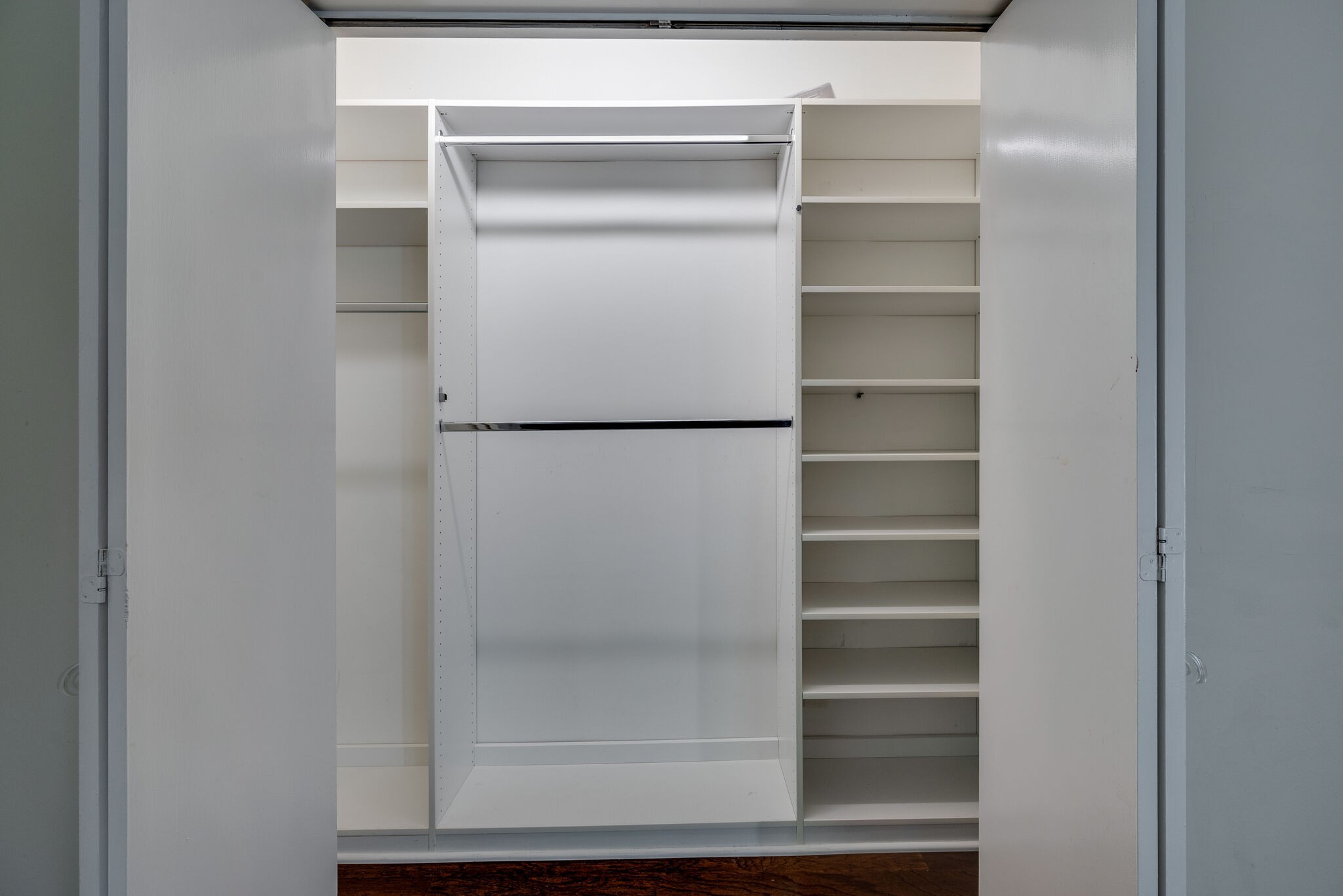 4215 Harding Pike Unit: 211