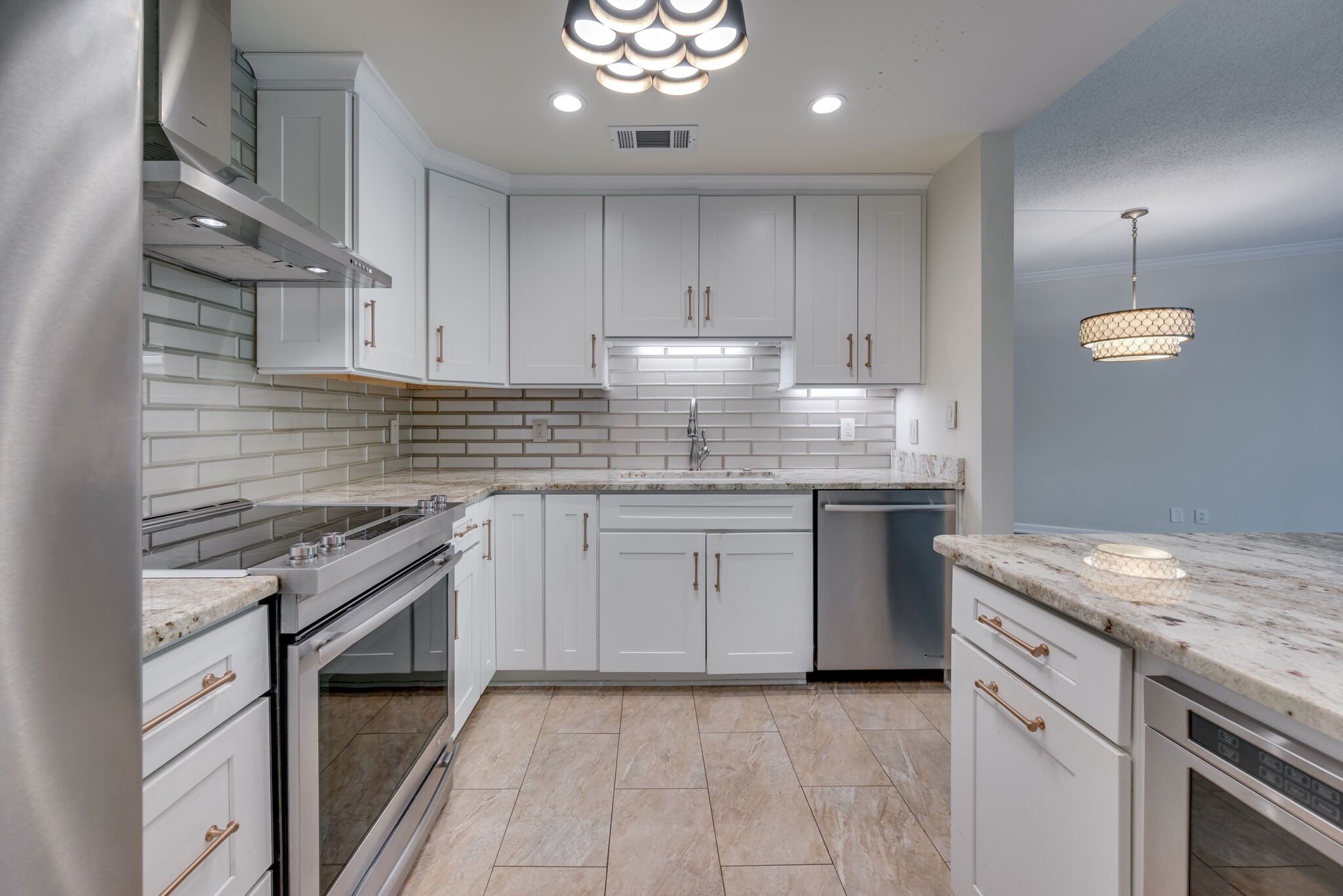 4215 Harding Pike Unit: 211