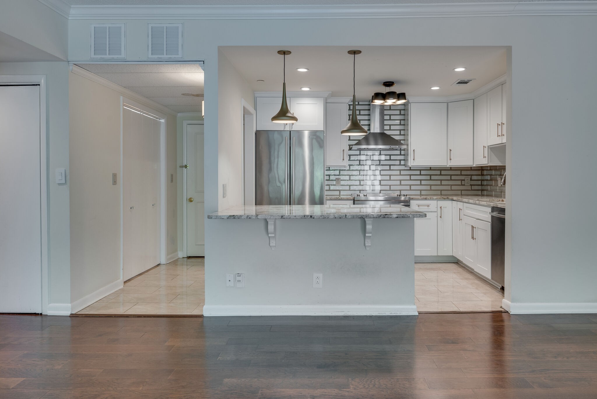 4215 Harding Pike Unit: 211