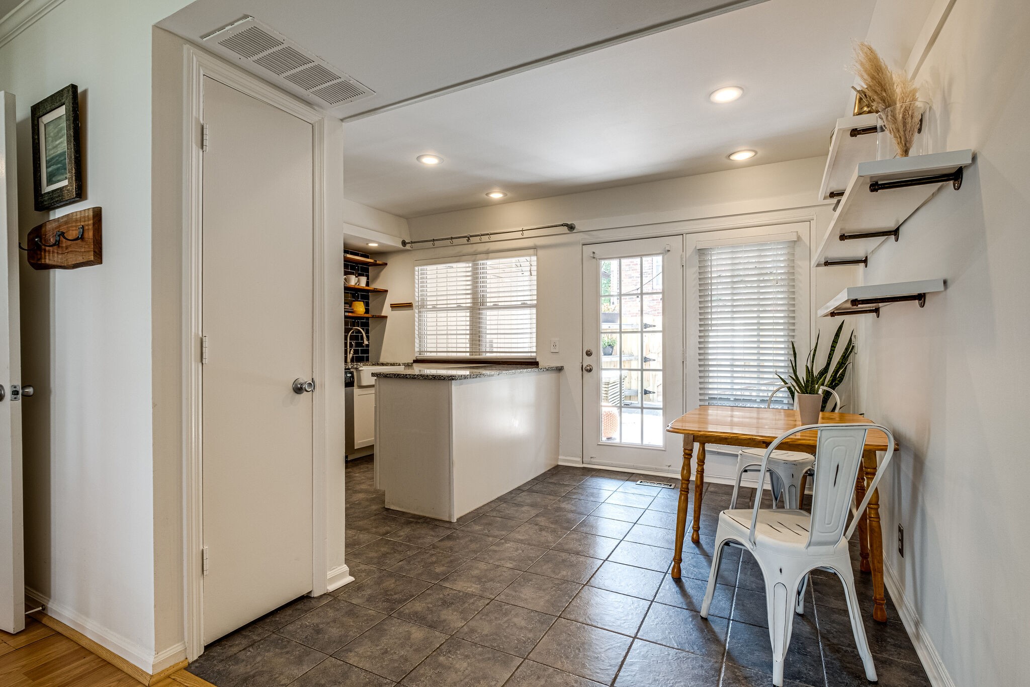 5025 Hillsboro Pike Unit: 17E