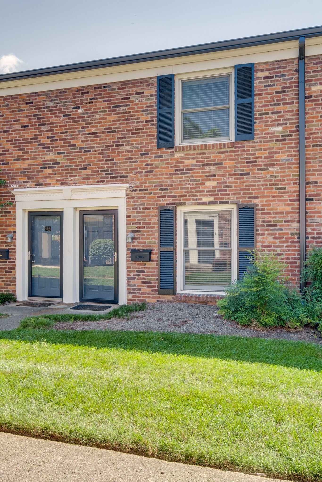 5025 Hillsboro Pike Unit: 17E