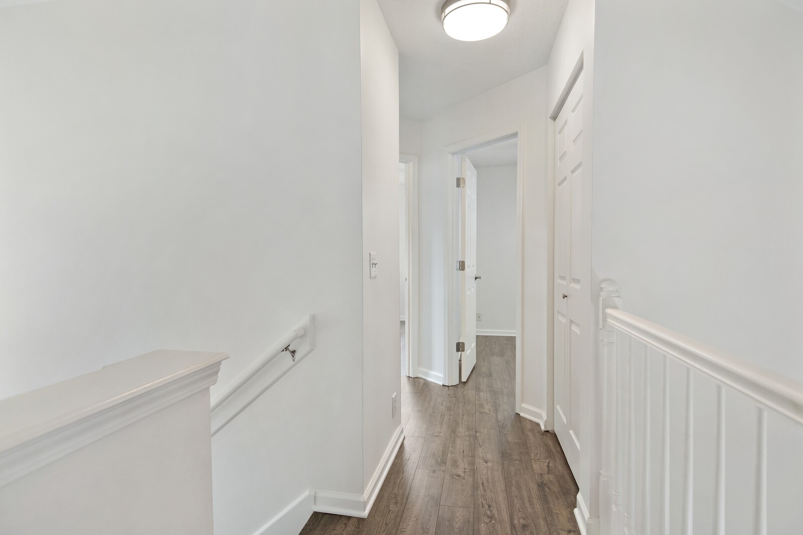 4341 Chesney Glen Dr