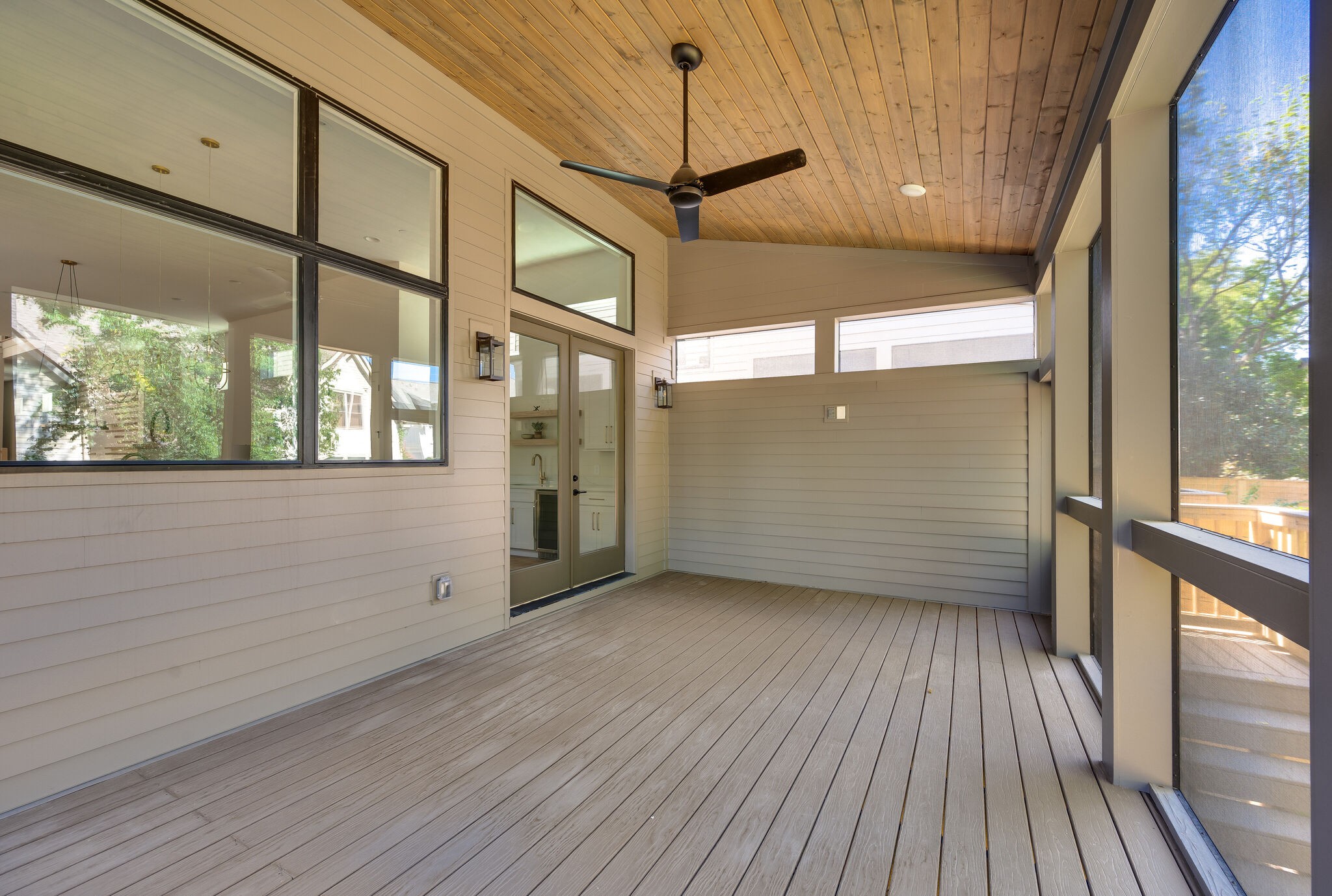 1408A Clifton Ln
