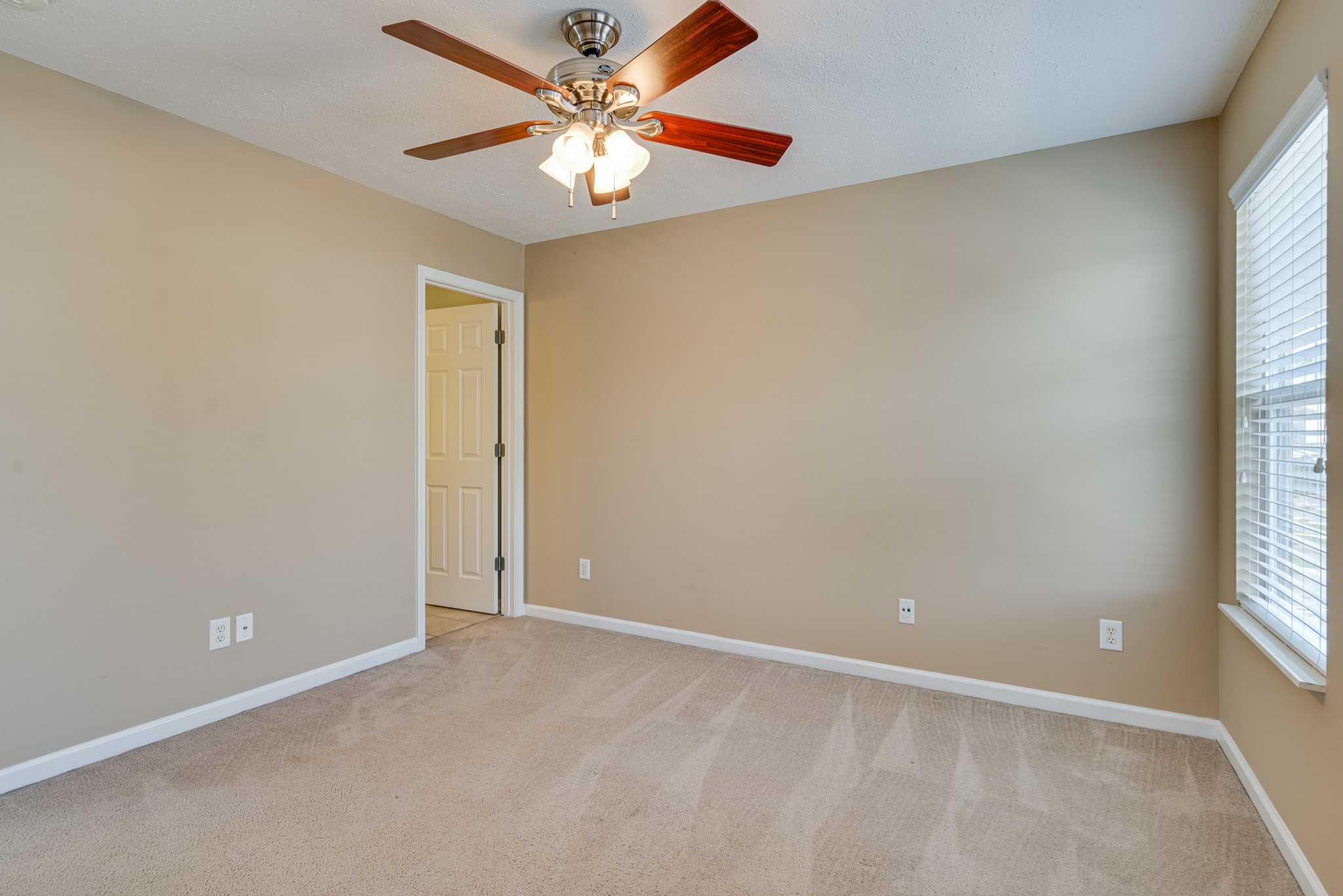 3059 Harpeth Springs Dr