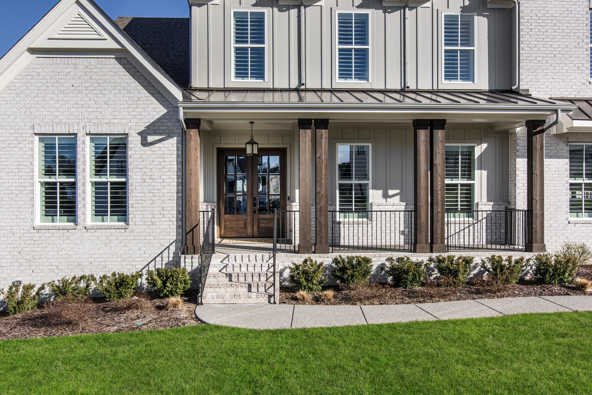 1892 Traditions Cir